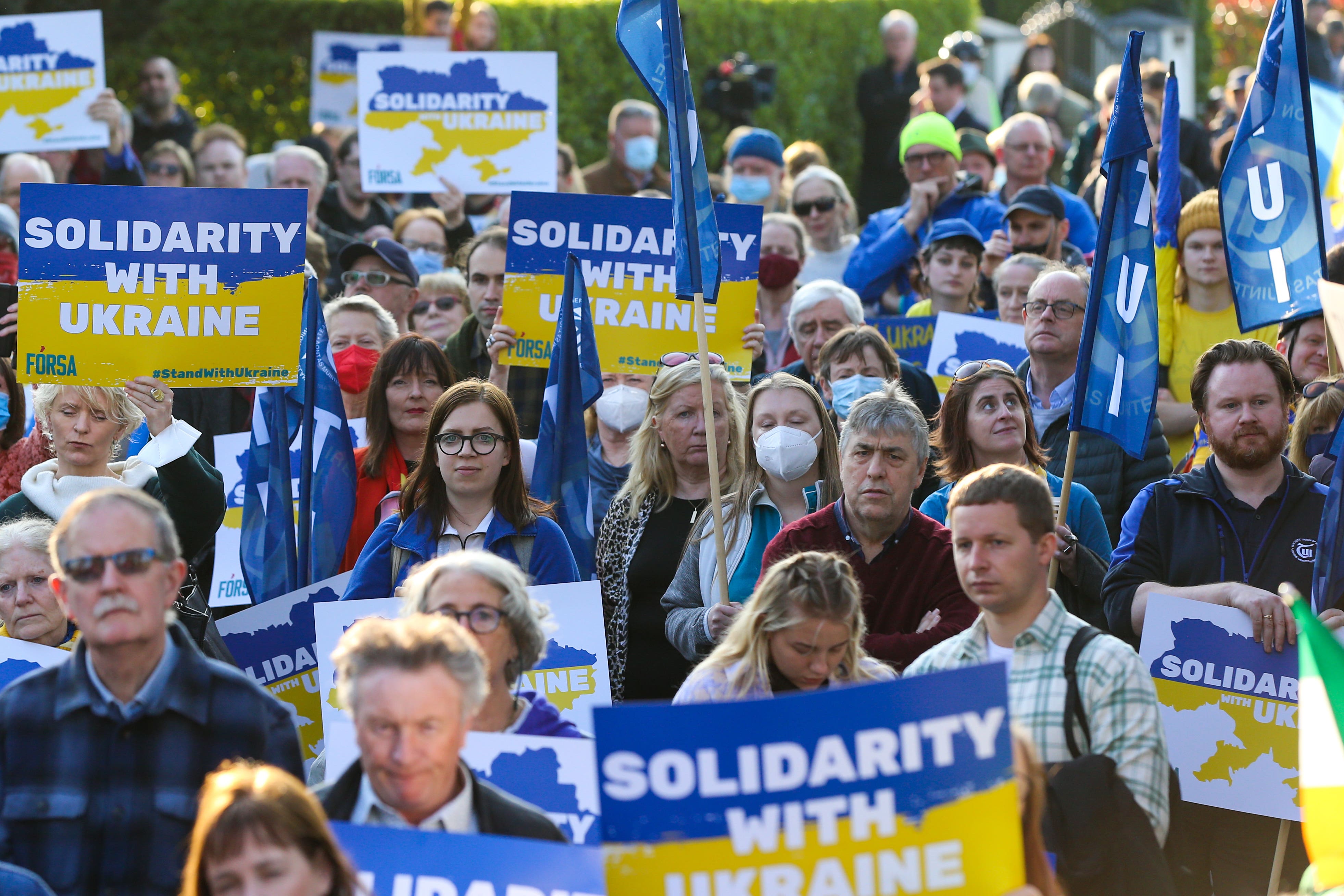 Protesters gathered outside the Russian Embassy in south Dublin (Damien Storan)