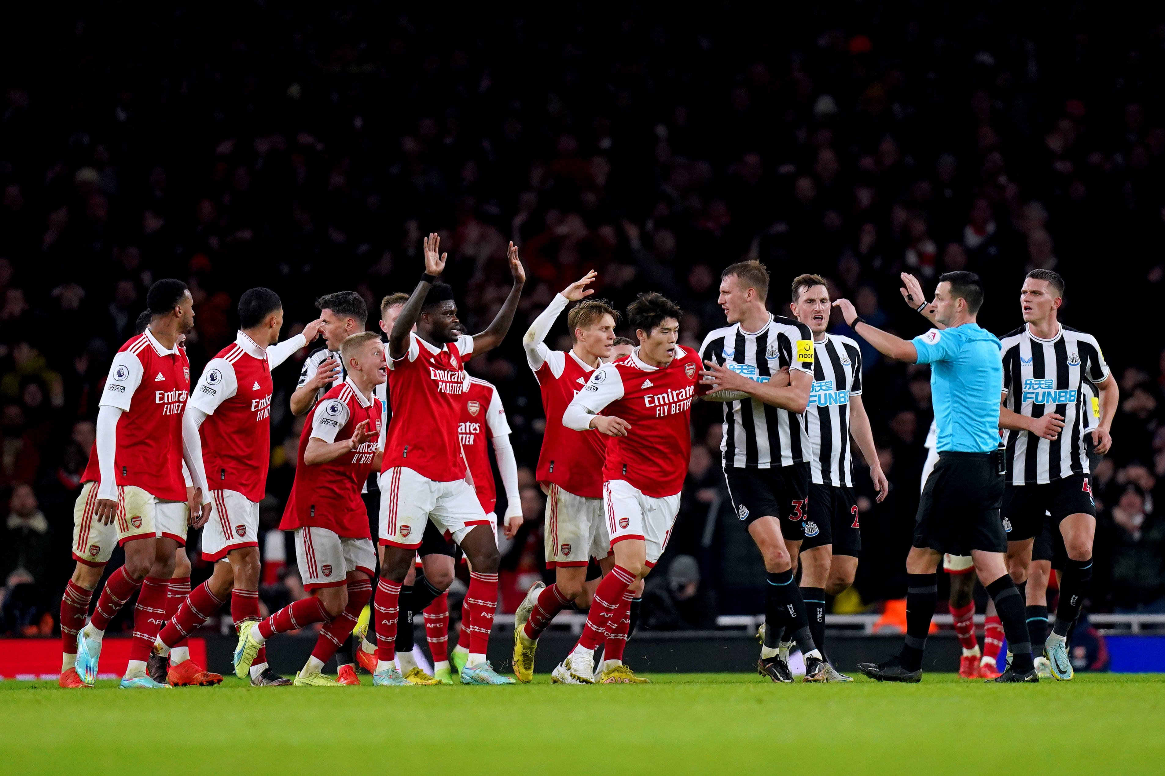 Arsenal pleaded for a penalty on multiple occasions