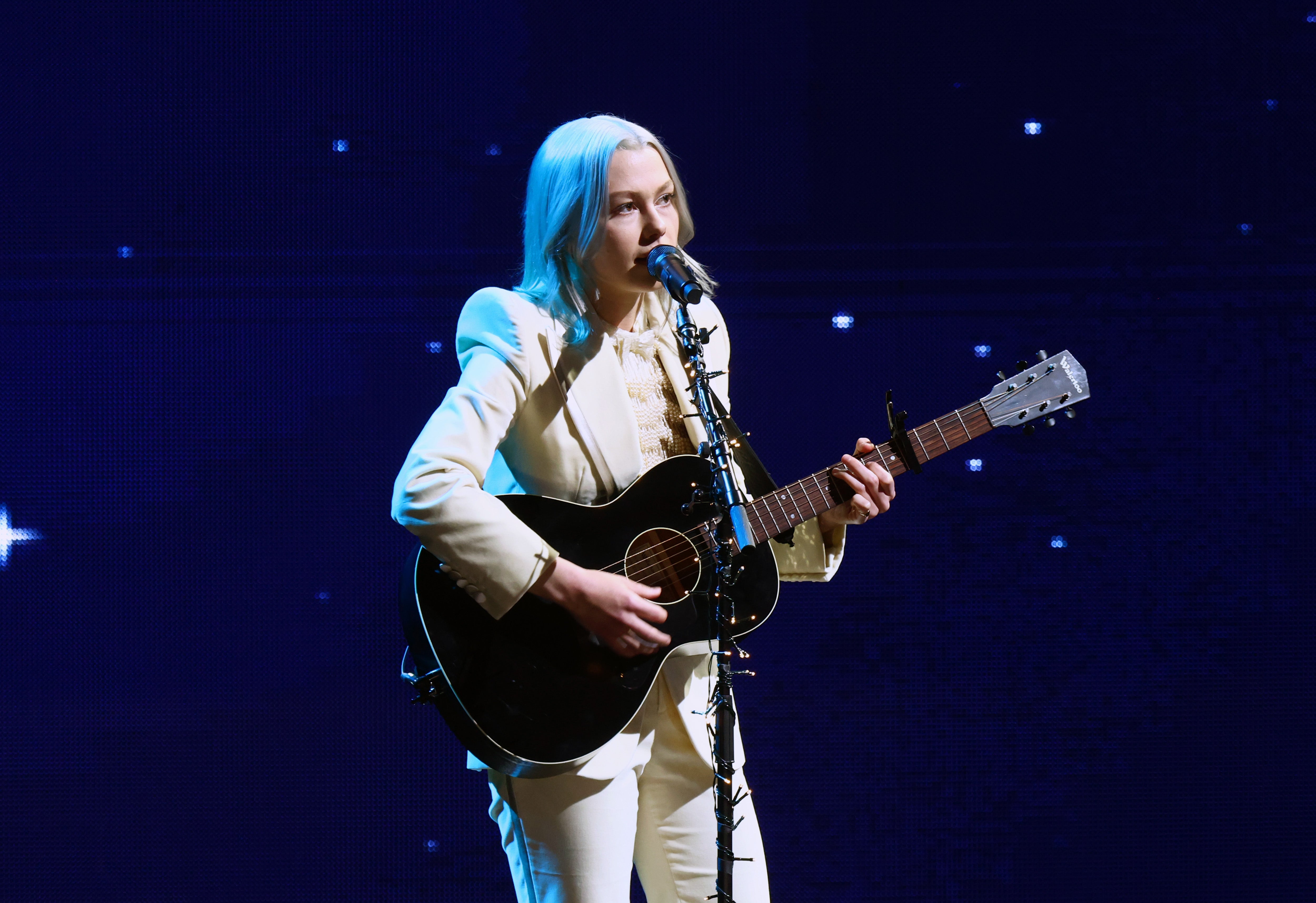 Phoebe Bridgers has announced the death of her father in an Instagram post on Tuesday night (3 January)