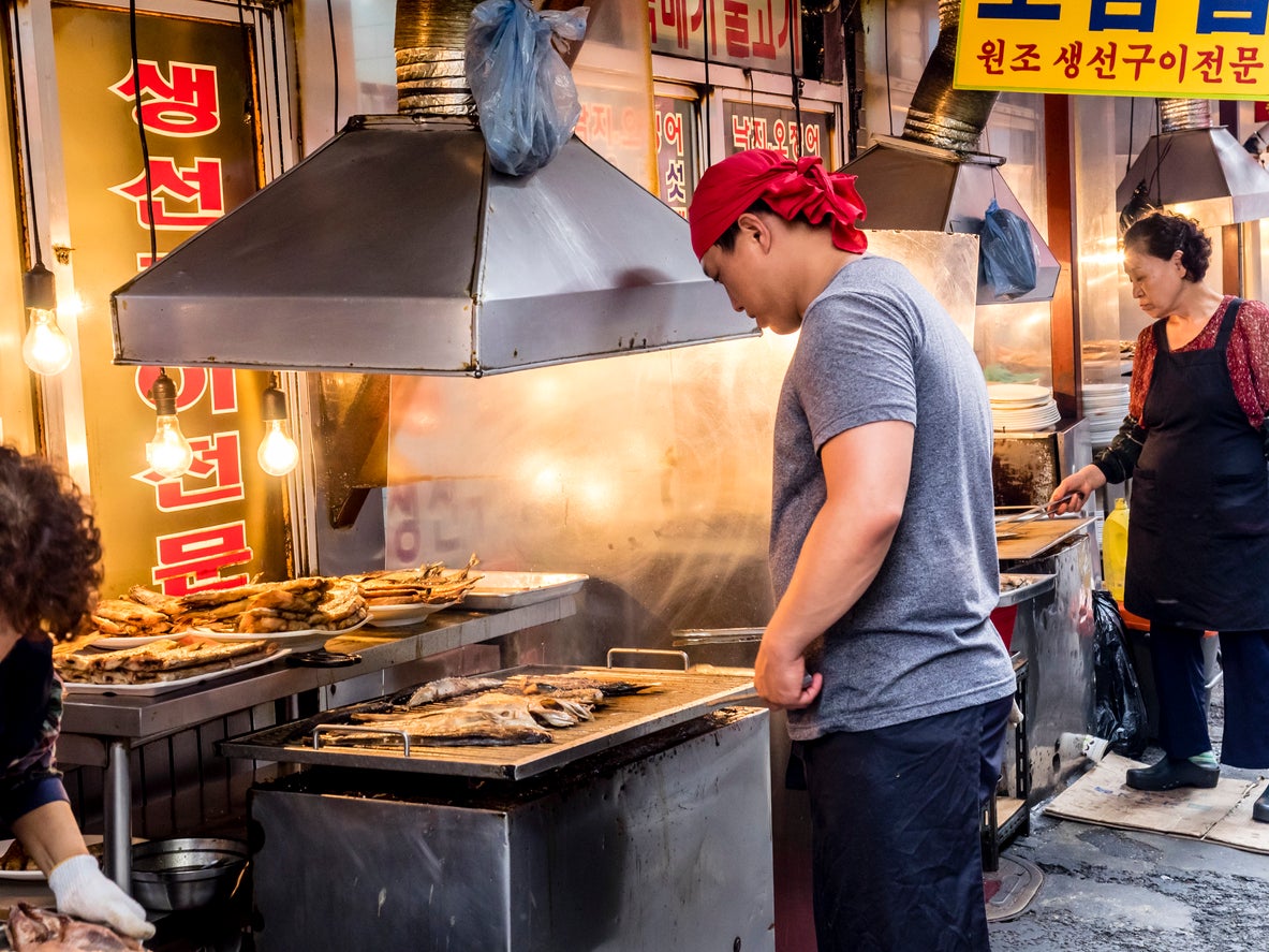 Vendors at Gwangjang Market in Seoul