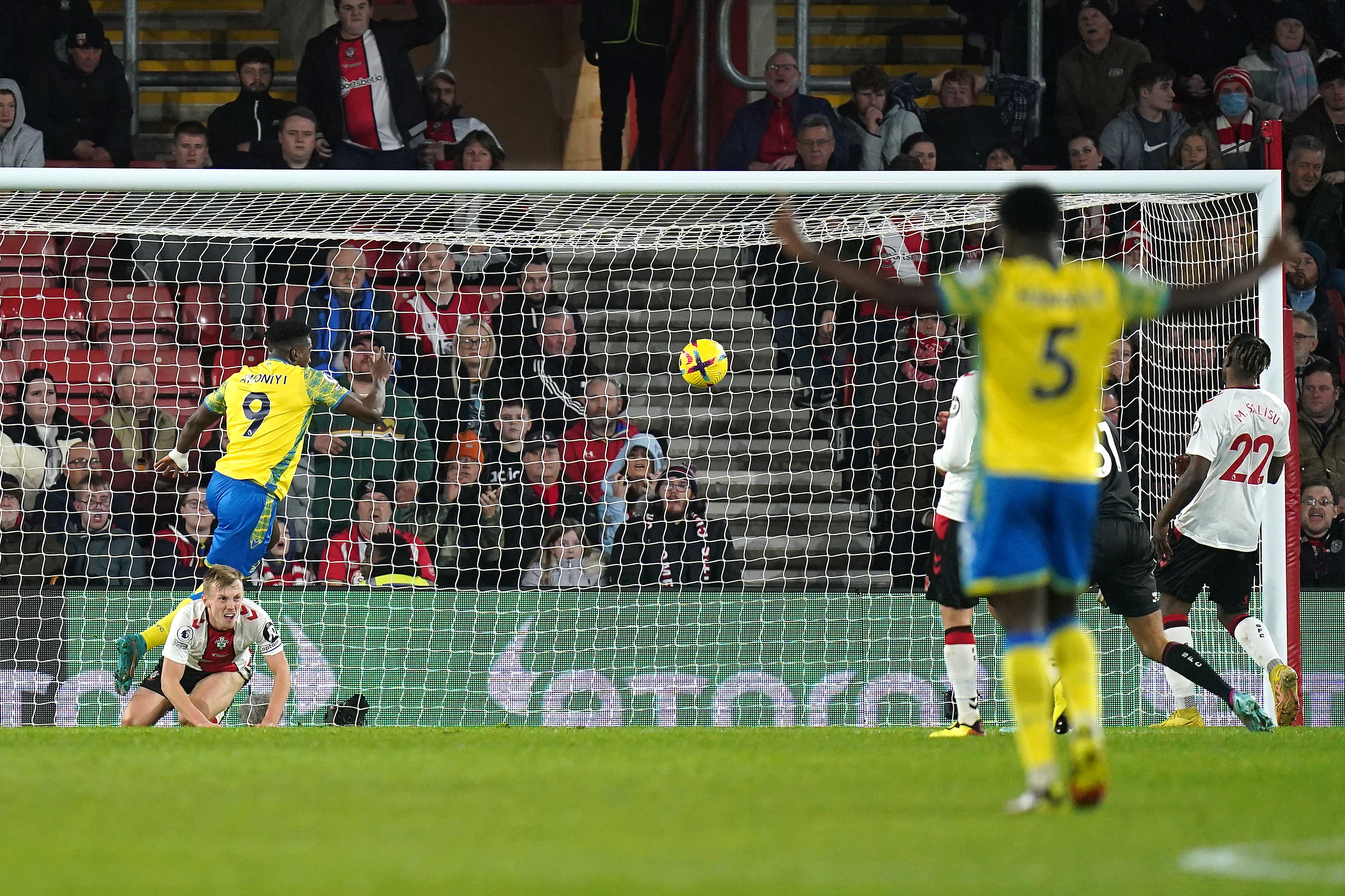 Taiwo Awoniyi struck for Forest (Adam Davy/PA)