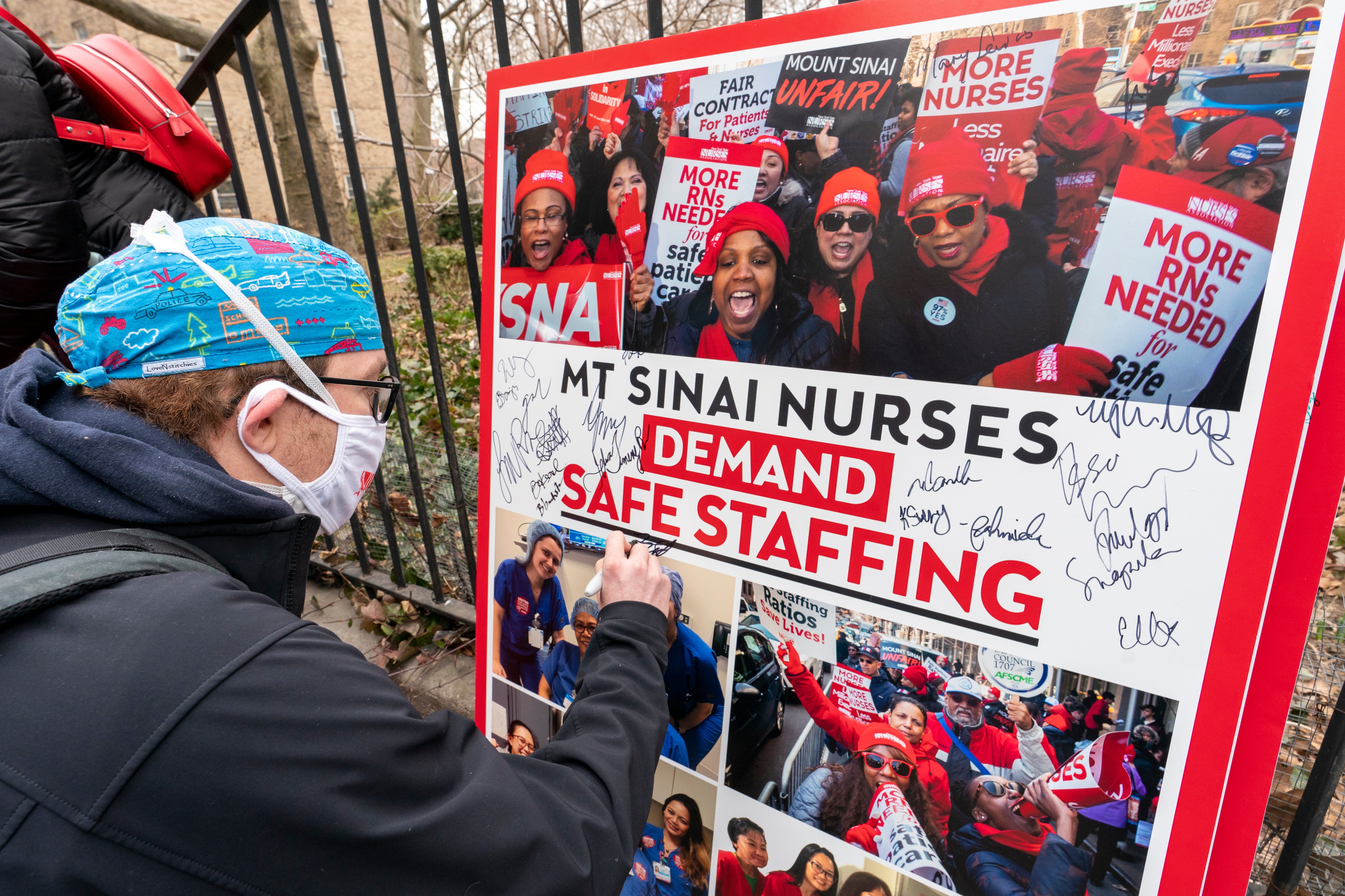 Negotiations inch along under shadow of NYC nurses' strike