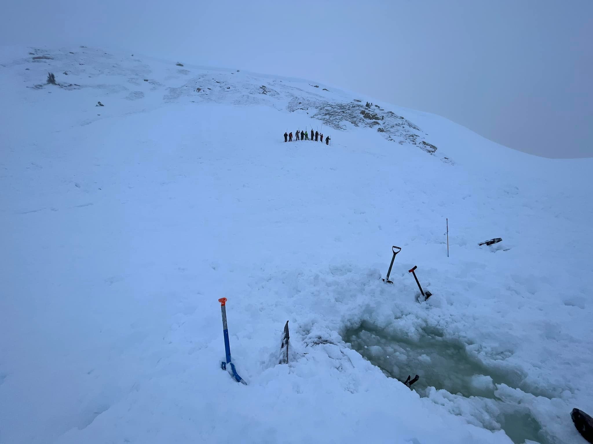 Members of a motorised avalanche class were the first to respond to the scene which brought debris to areas around the east face of Mount Epworth, Colorado