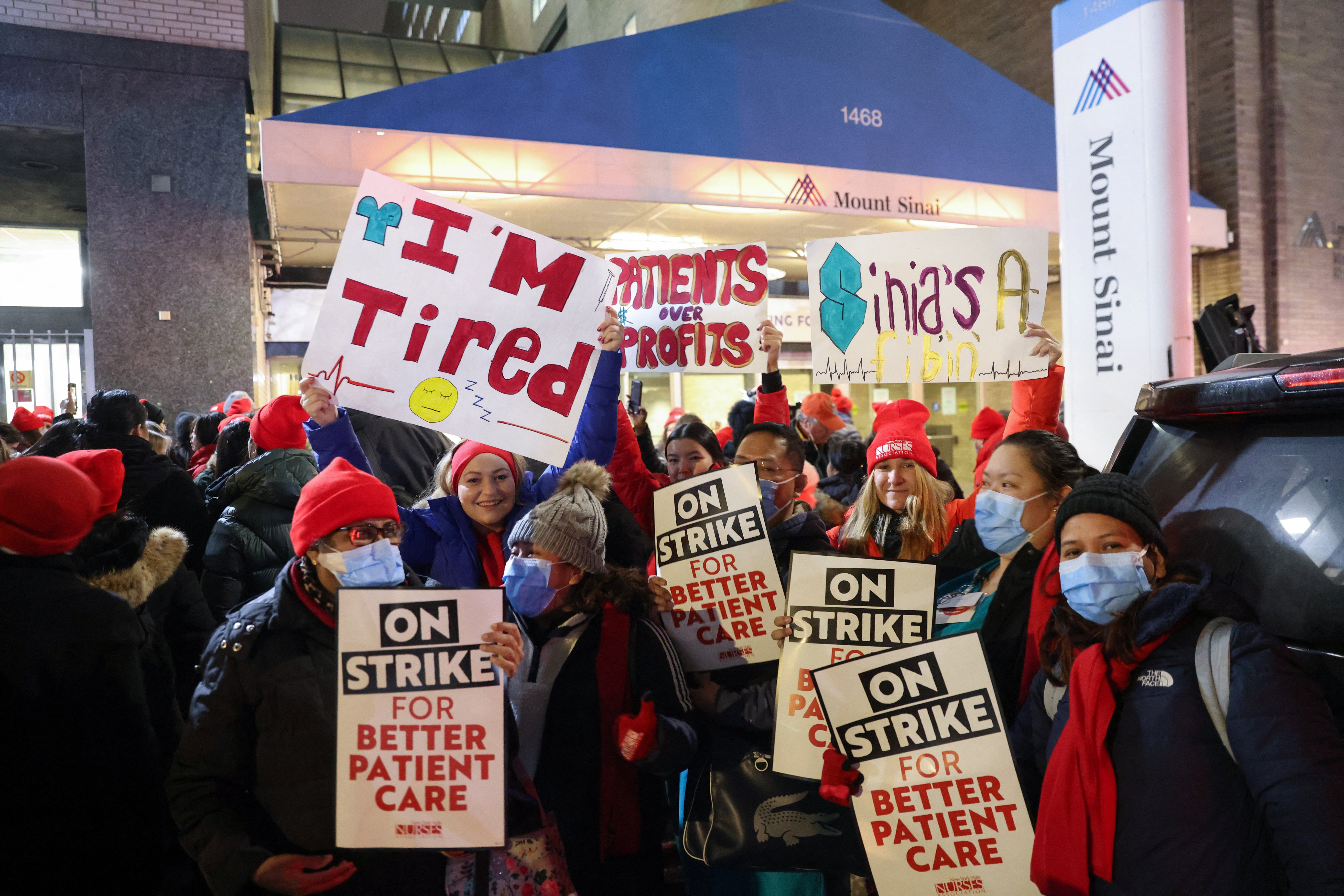 NYSNA nurses walk off the job, to go on strike at Mount Sinai Hospital in New York City, U.S. January 9, 2023