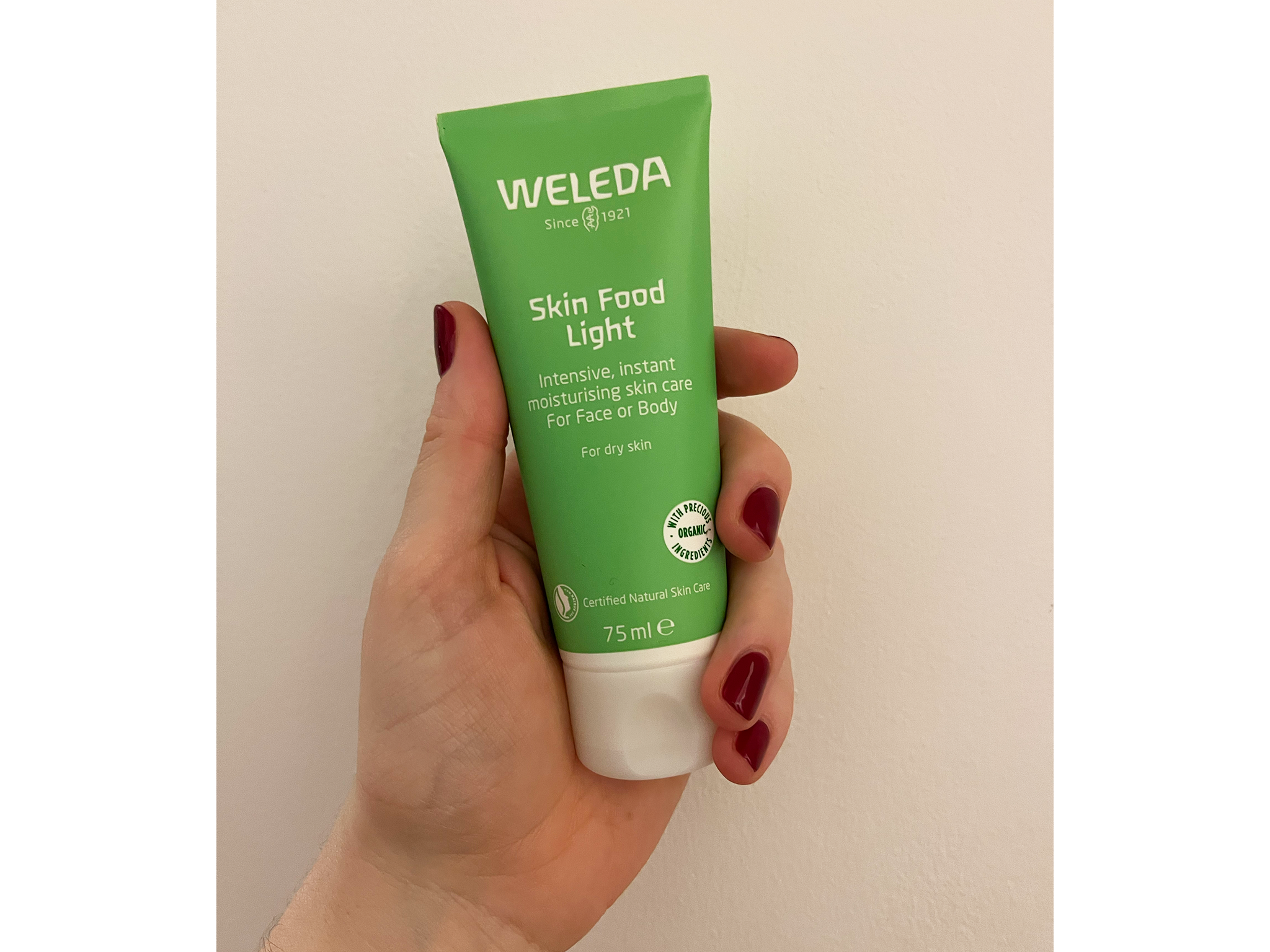 Weleda skin food light