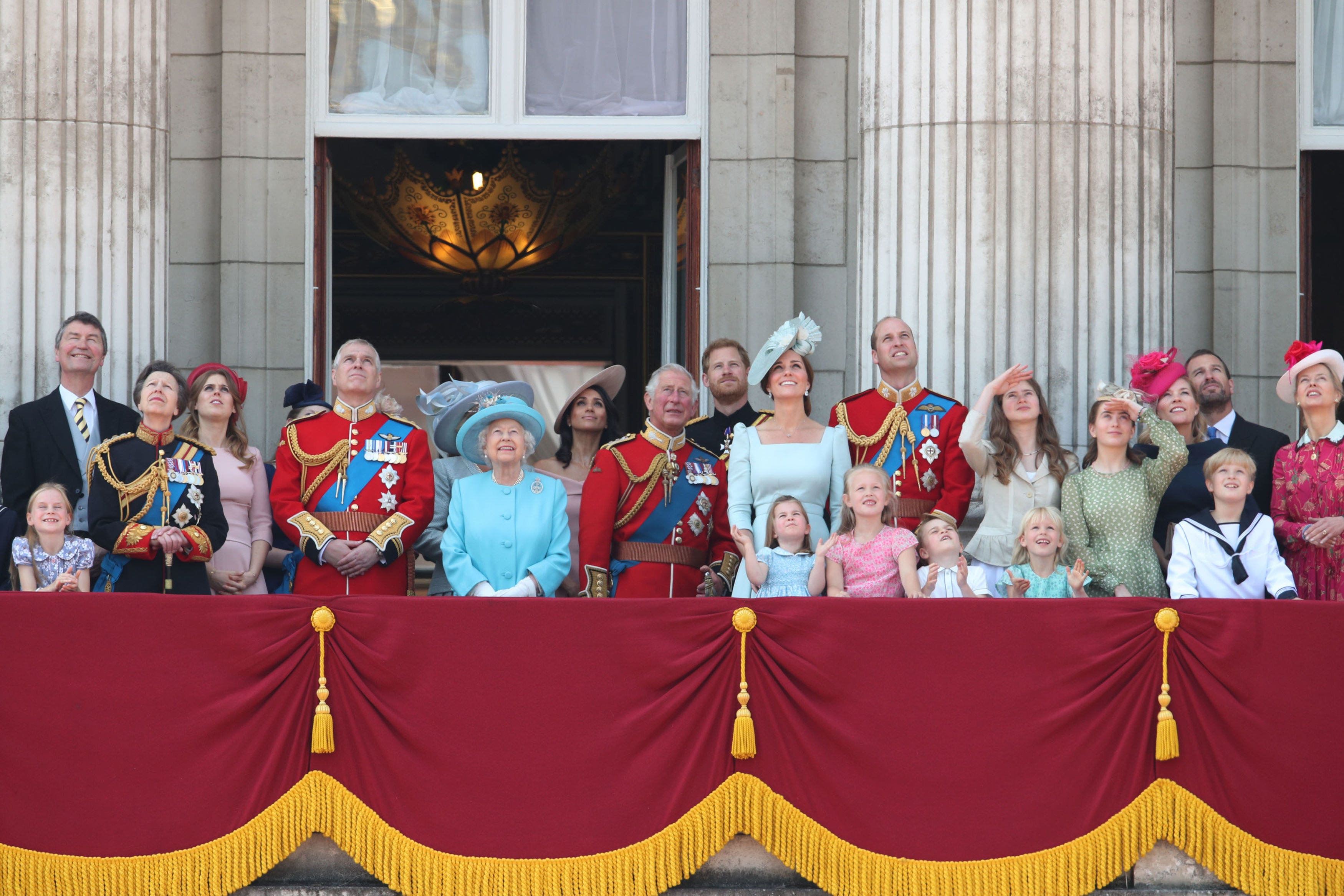 The royal family on the Palace balcony (Yui Mok/PA)