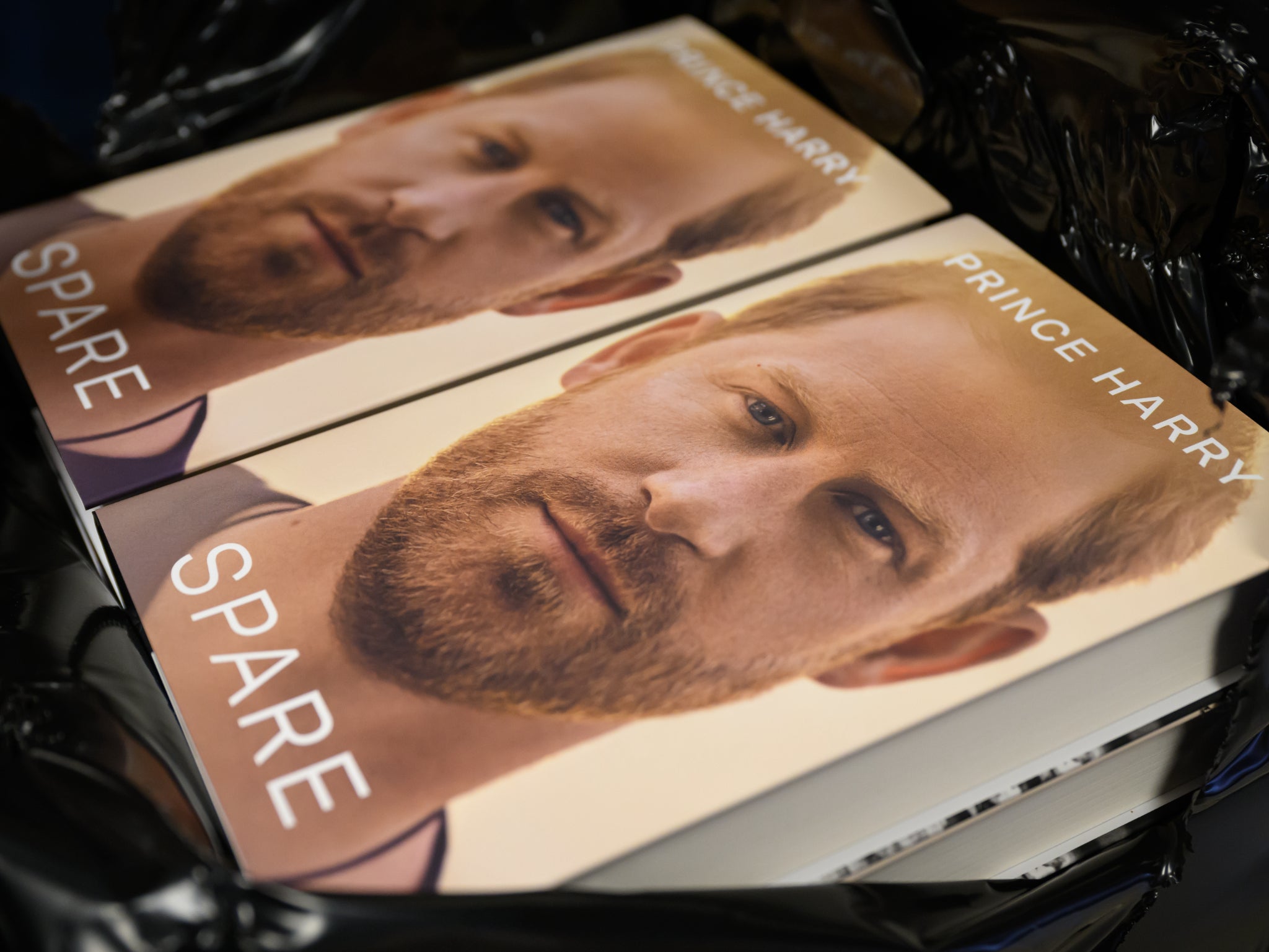 Crowds queued as Prince Harry’s memoir ‘Spare’ hit the shelves this morning