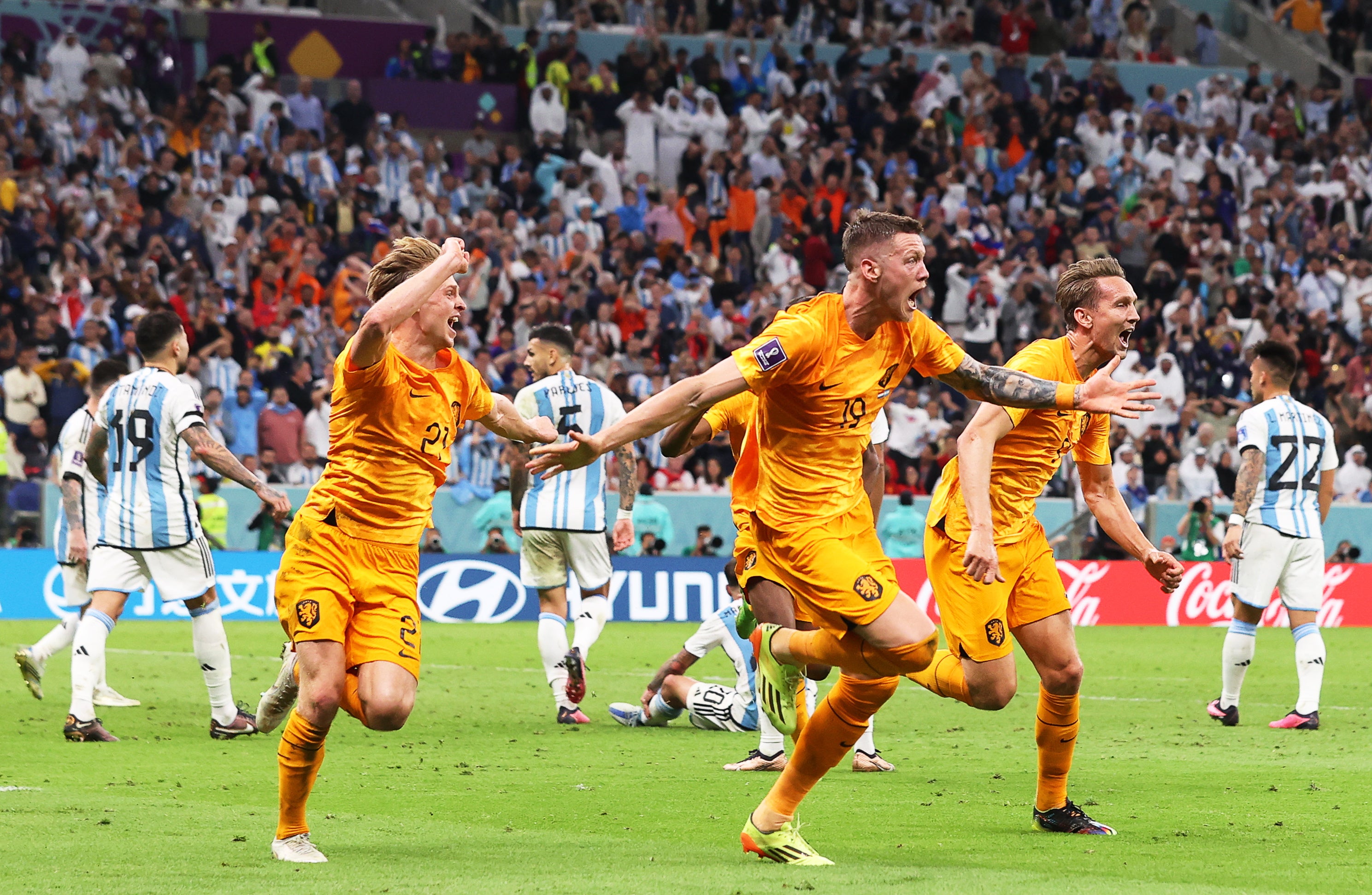 Wout Weghorst equalises against Argentina in their World Cup quarter-final