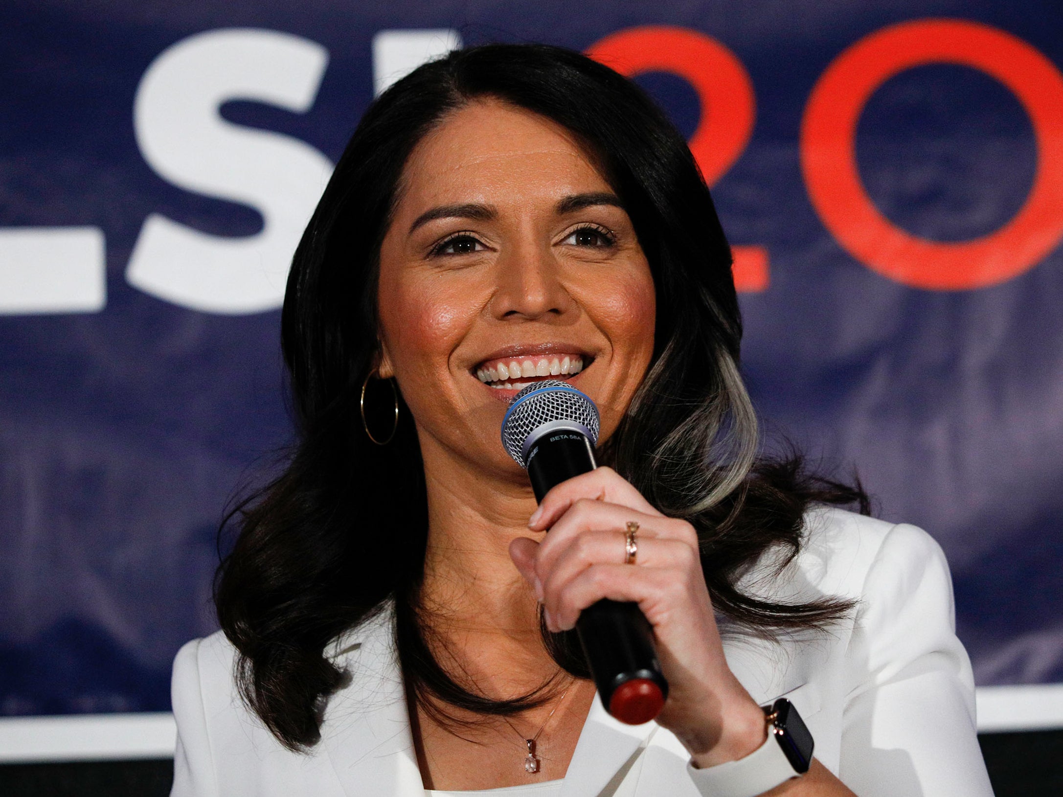 Democratic presidential candidate U.S. Representative Tulsi Gabbard (D-HI) holds a Town Hall meeting on Super Tuesday Primary night on March 3, 2020 in Detroit, Michigan