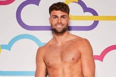 Love Island: Who is bombshell contestant Tom? Meet the Macclesfield FC footballer