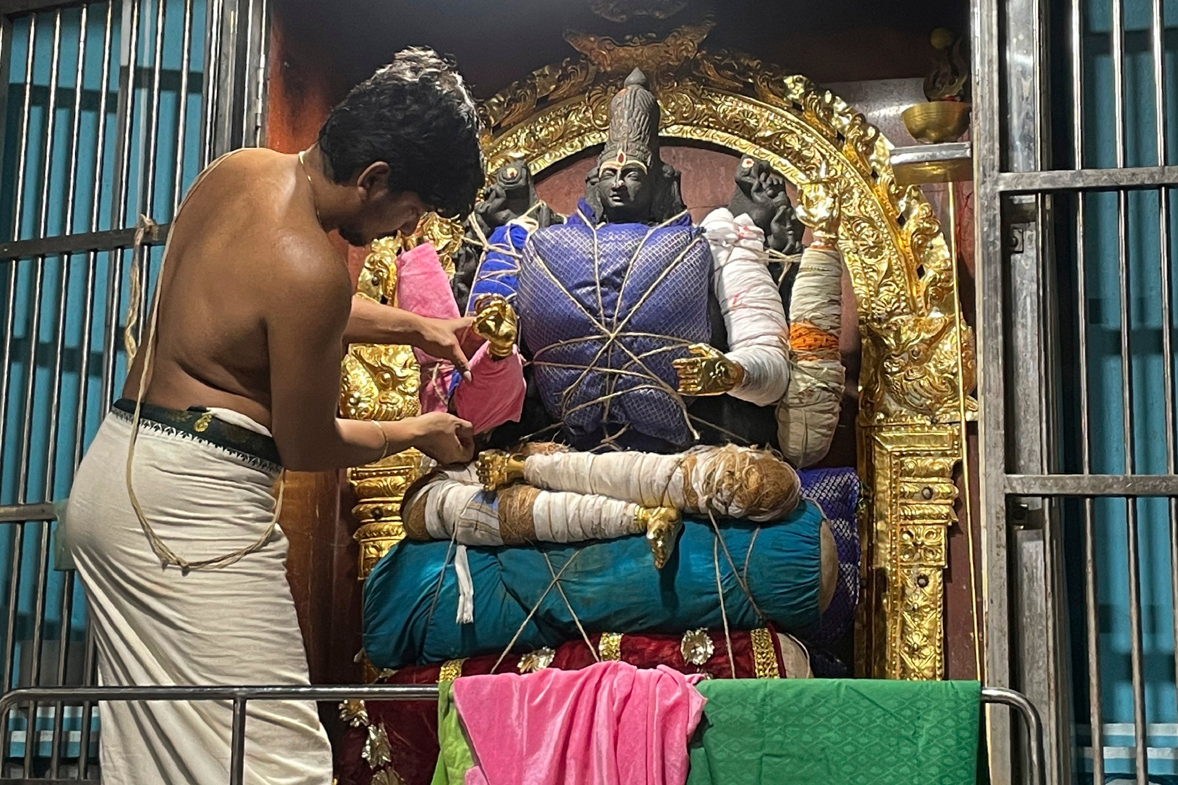 India Deity Decorator