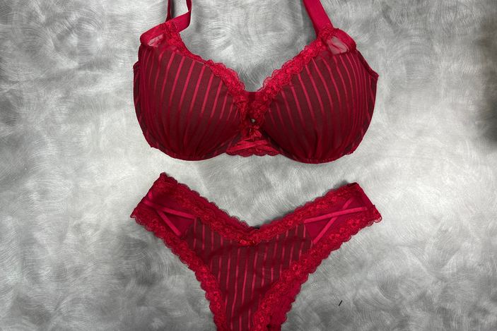 Pour Moi luxe linear lightly padded set best red lingerie sets