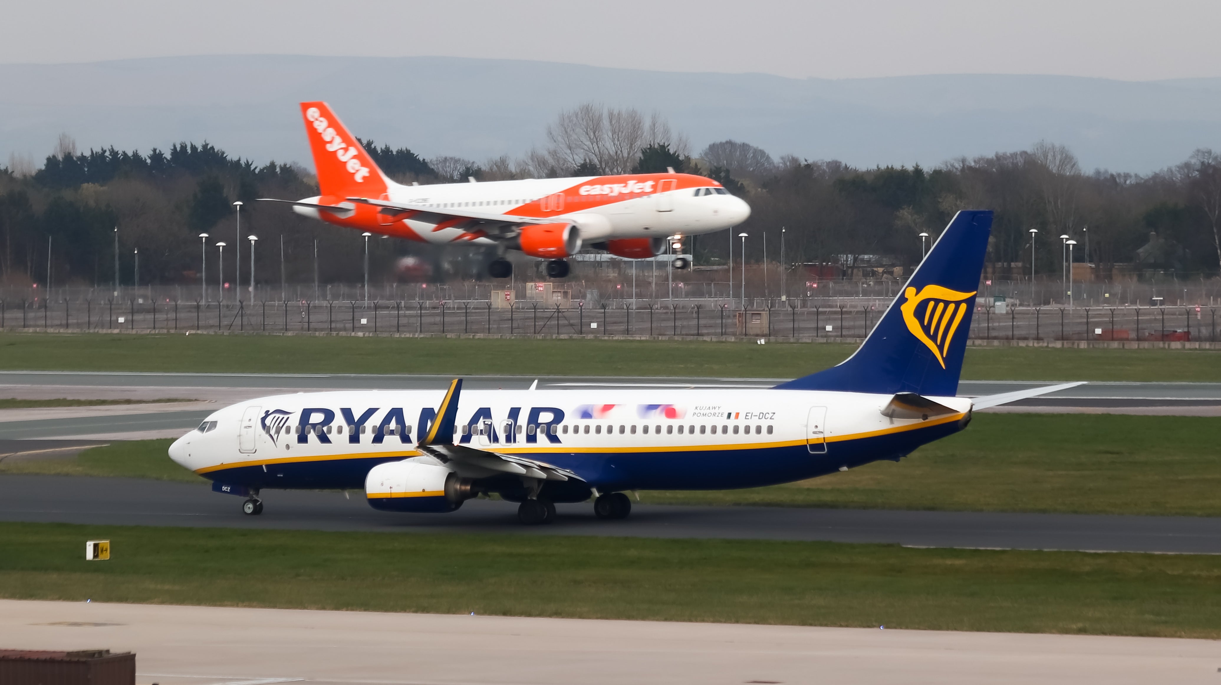 Ryanair and easyJet lead the way in terms of the number of passengers flown without a fatal crash