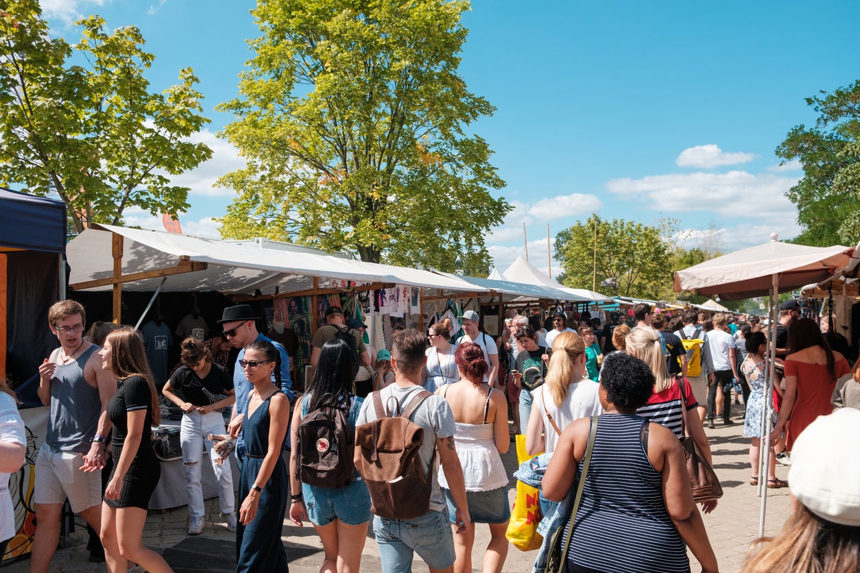 Mauerpark’s flea market