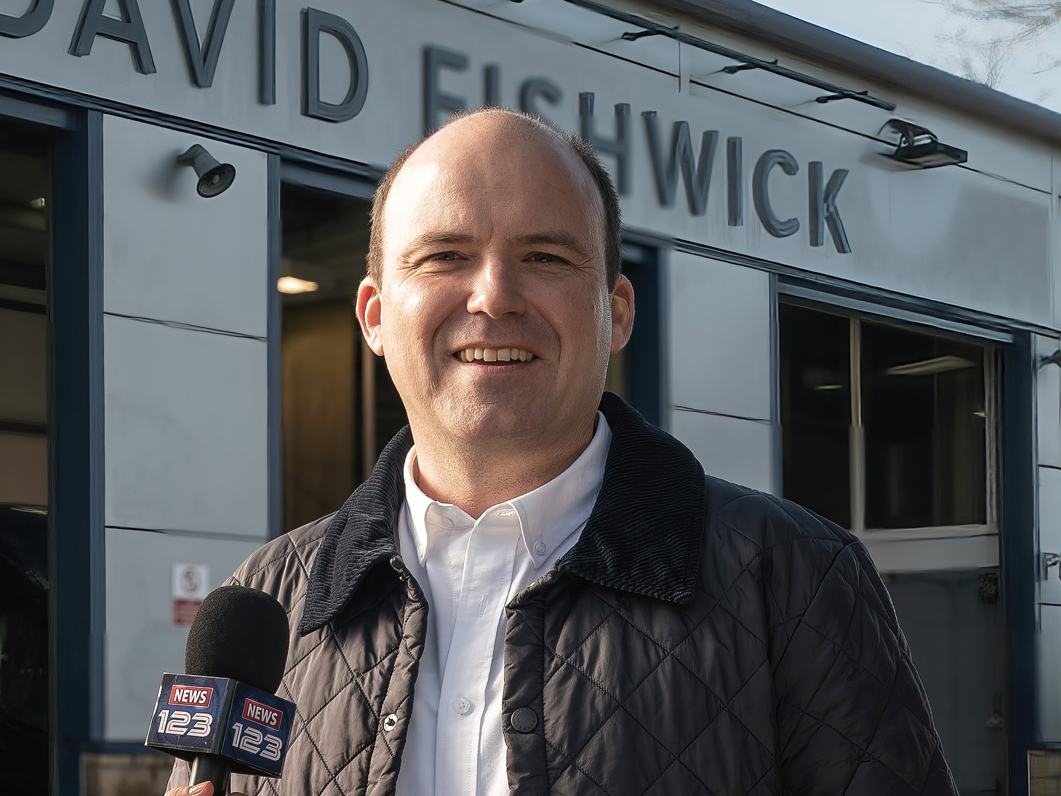 Rory Kinnear as Dave in Netflix’s ‘Bank of Dave’