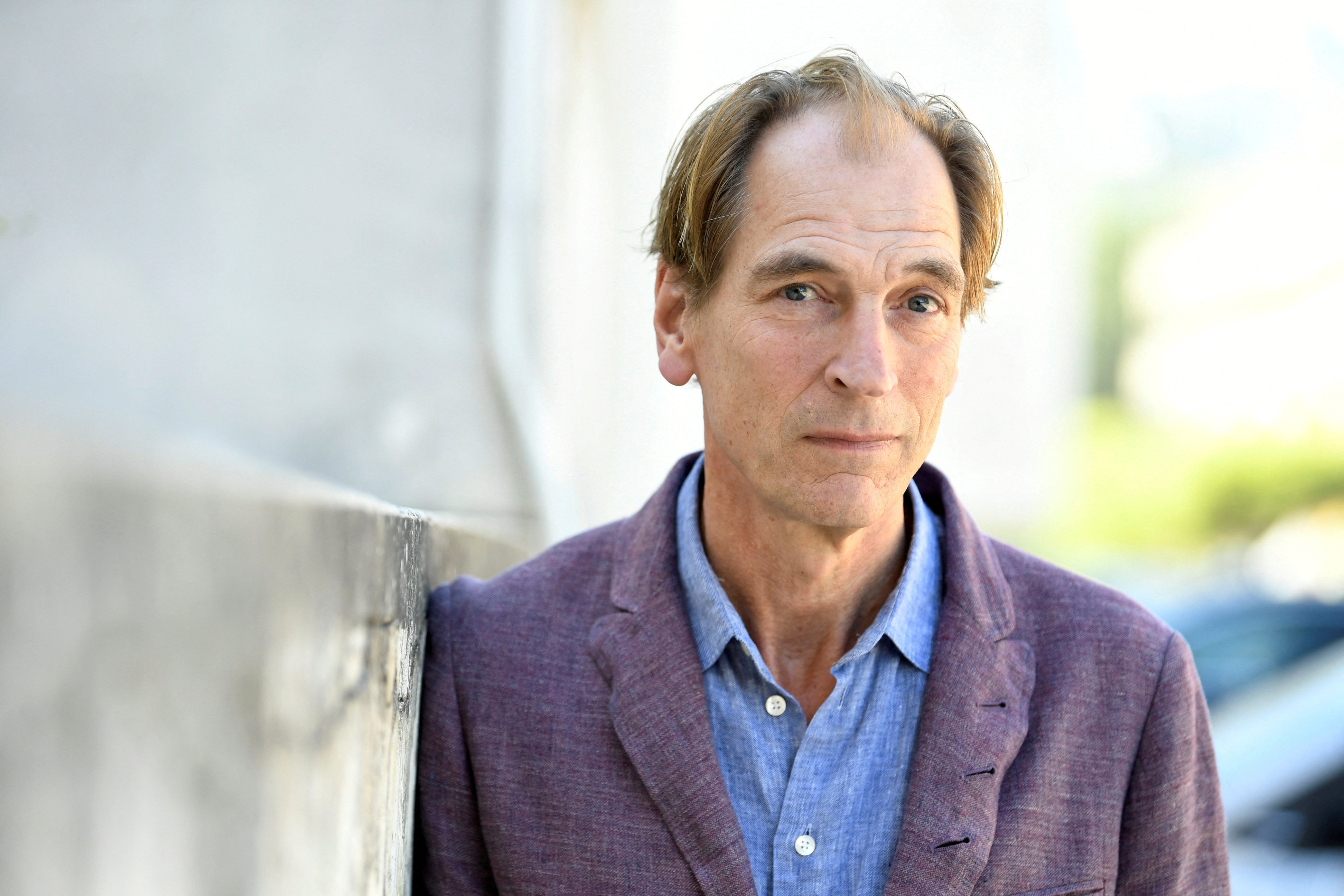 Julian Sands