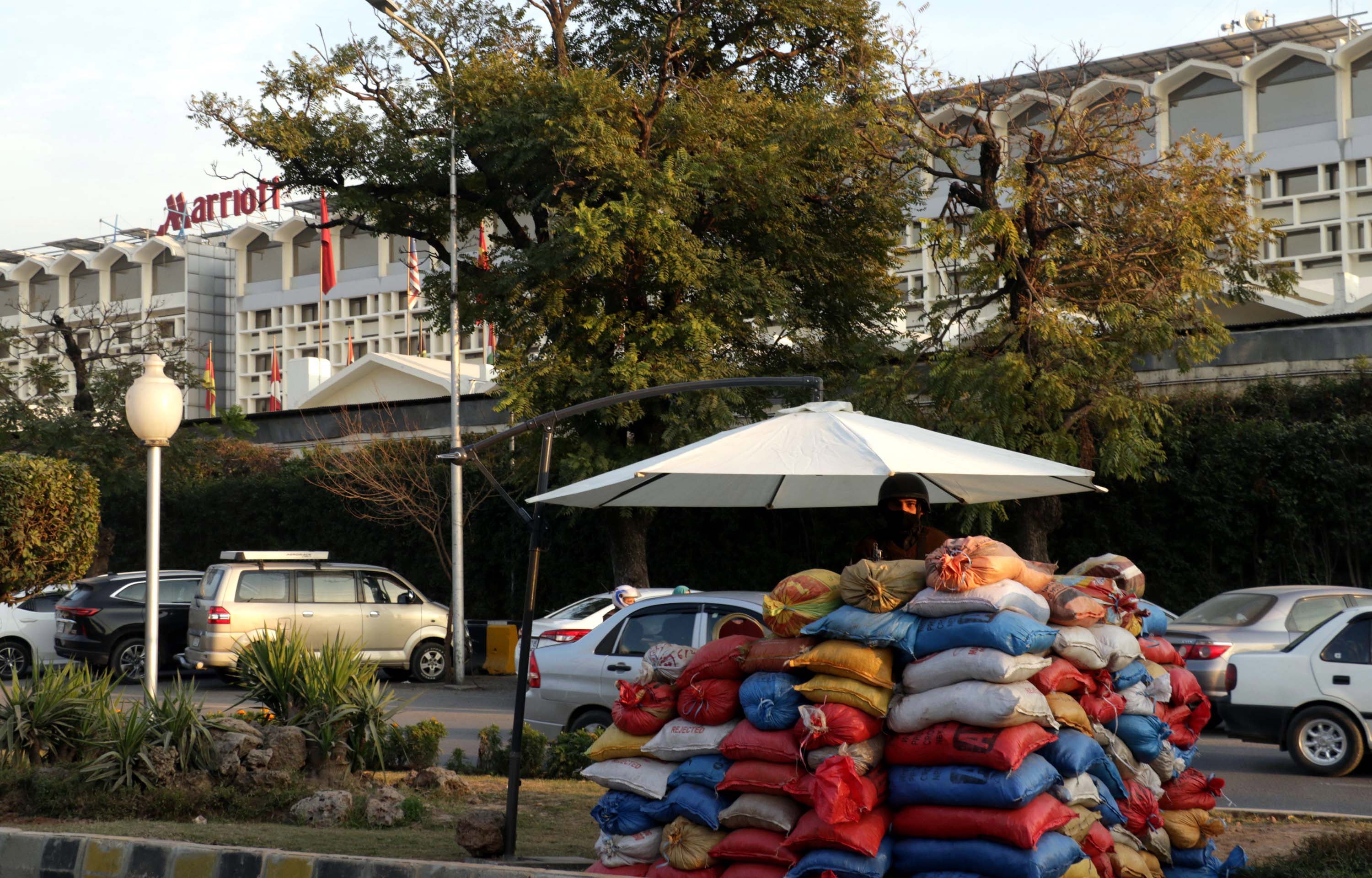 Pakistan power grid hit by nationwide breakdown with cuts in all major cities