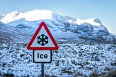 UK weather: Freezing fog cancels more than 80 flights as temperatures plunge to -9.7C