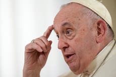 Pope clarifies homosexuality and sin comments in note