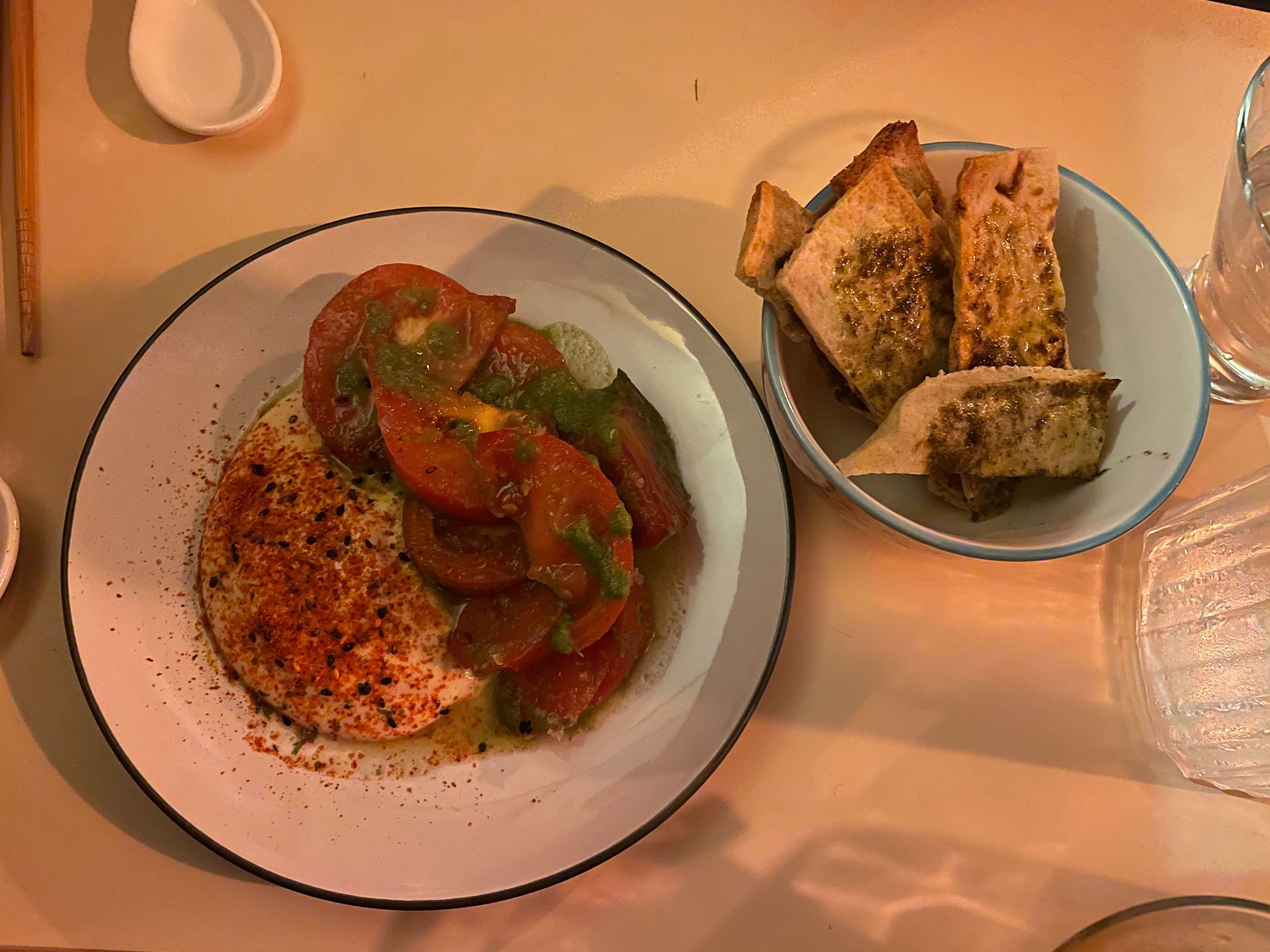 Naan with whipped tofu and tomatoes is an odd mix that just works