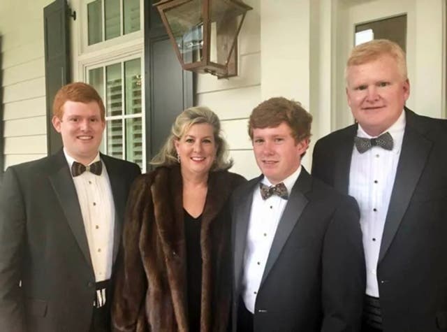 Buster, Maggie, Paul and Alex Murdaugh shown here in a family photo ( Maggie Murdaugh/Facebook )
