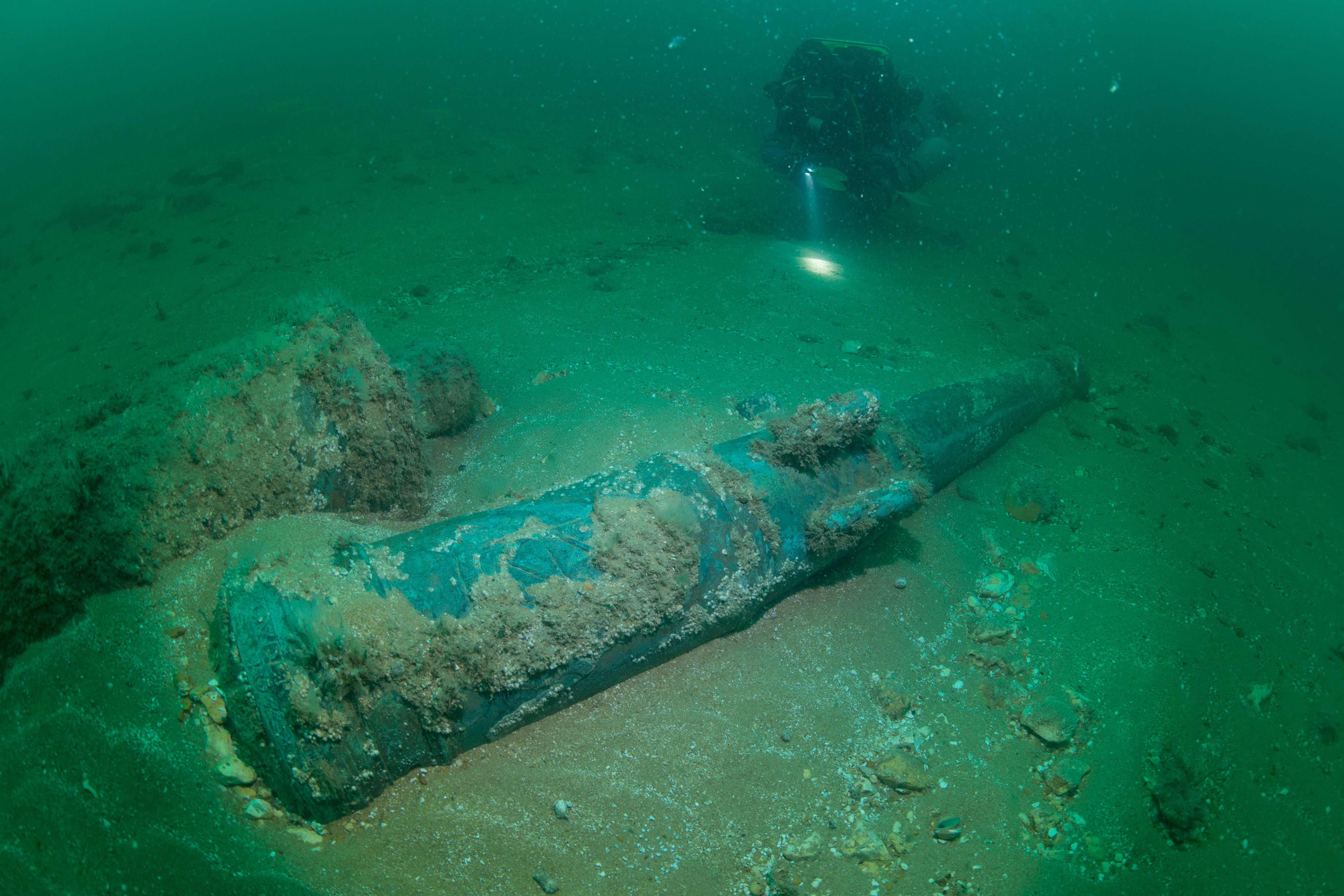 Scientists have confirmed the identity of a 17th century Dutch warship wrecked off coast of England (Cathy de Lara/Historic England/PA)