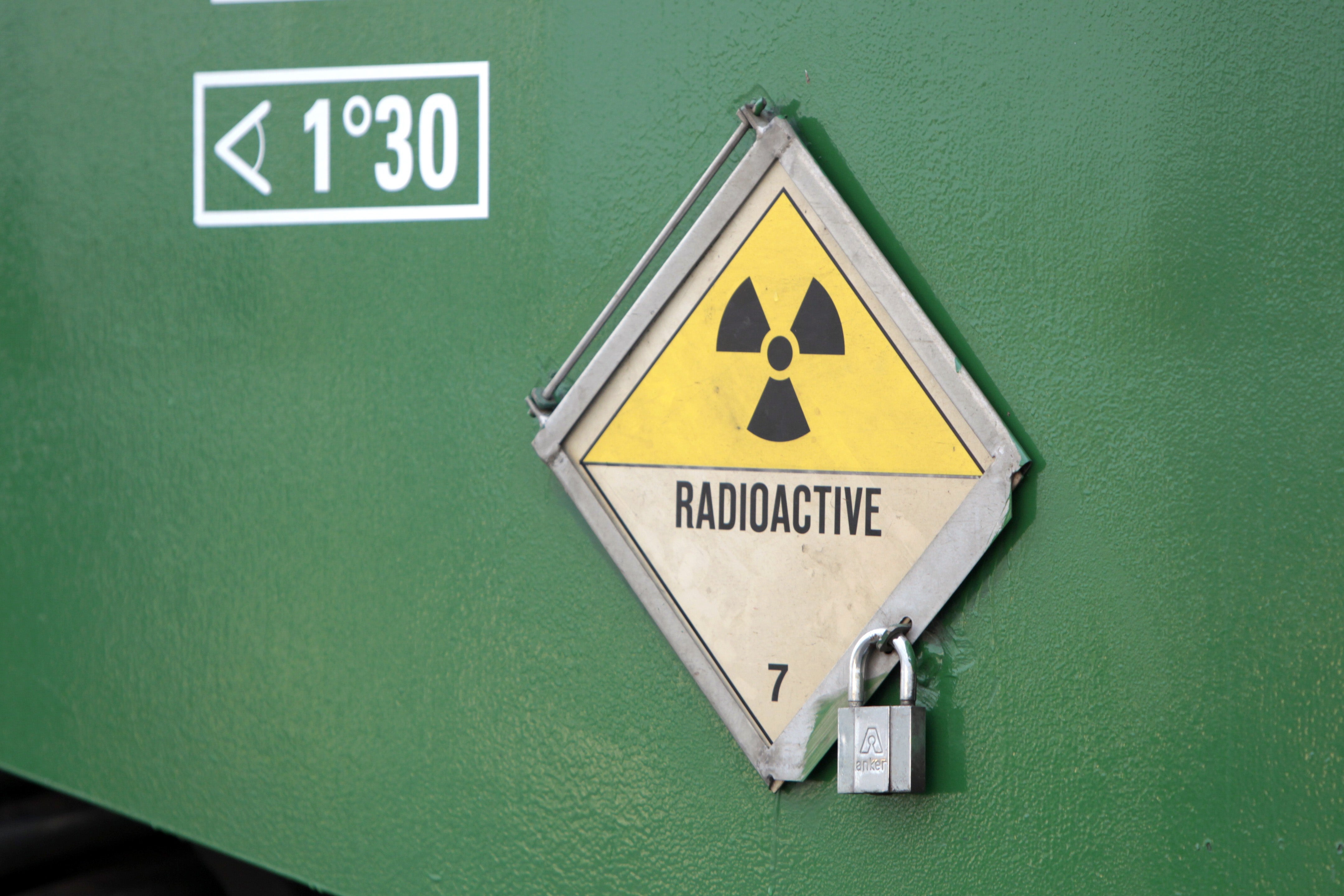Warning as cancer-causing radioactive capsule lost in Australia