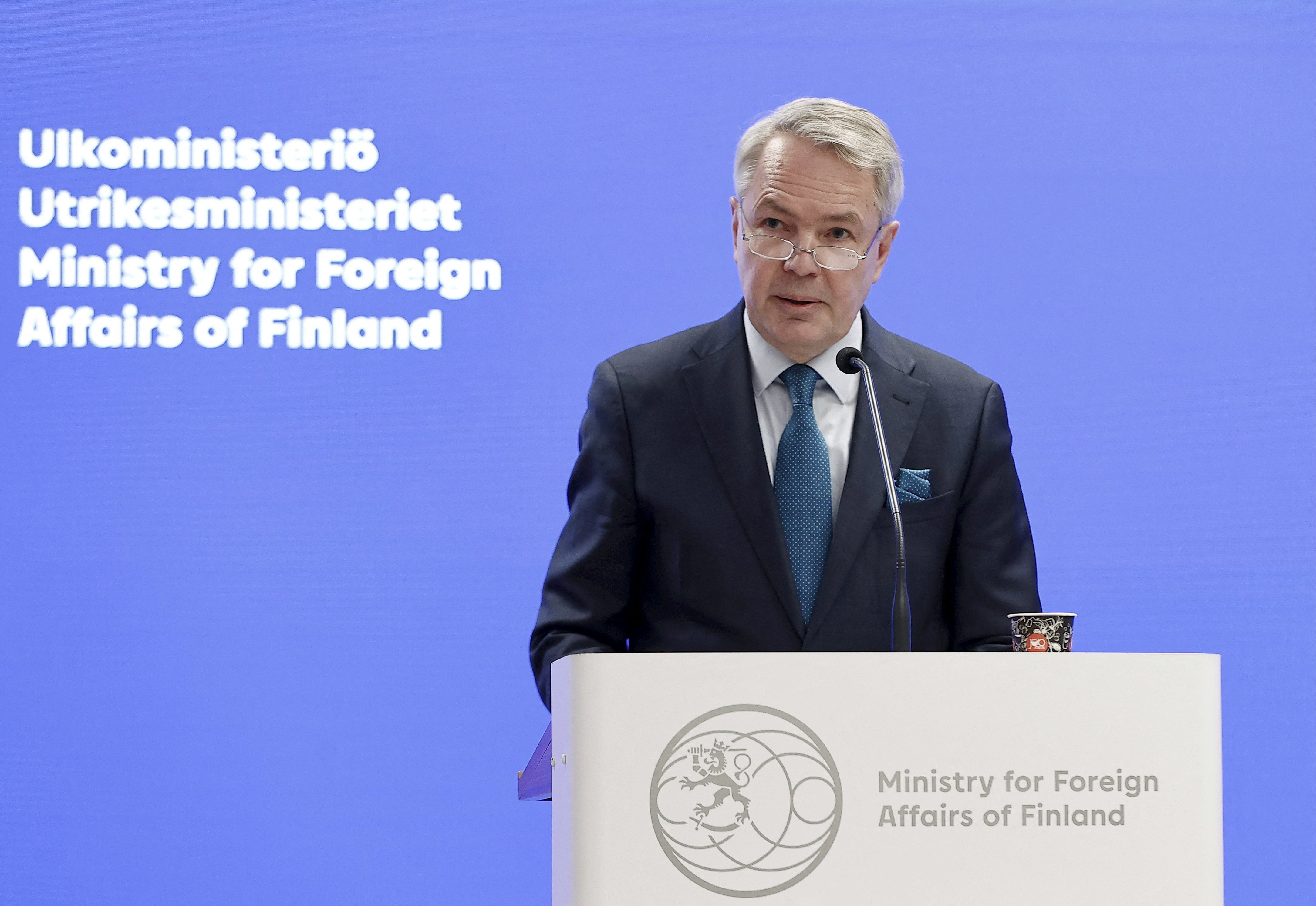 Finland sticks with Sweden in Nato bid despite Turkish objections