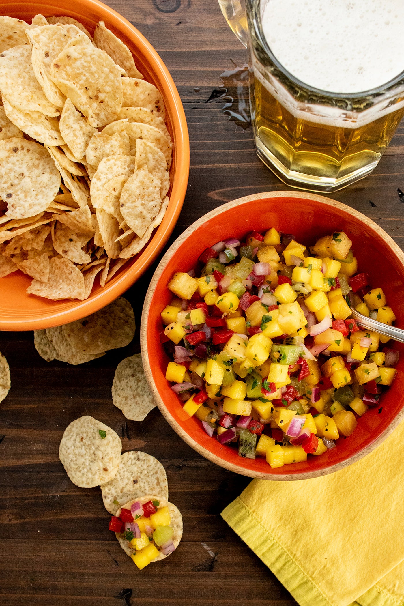 Food-Super Bowl Salsas