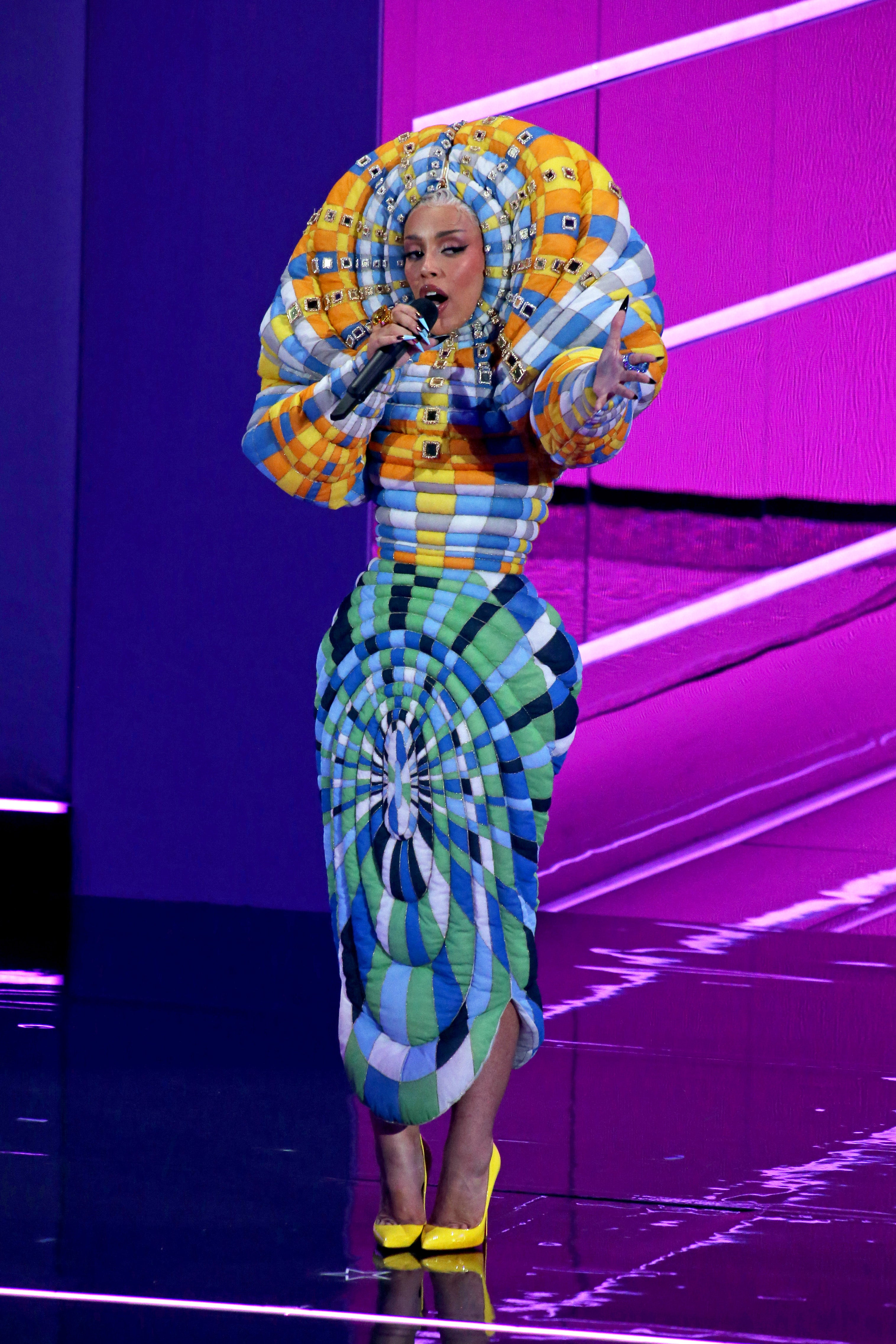 Doja Cat reveals her friends ‘make fun of’ Thom Browne VMAs dress