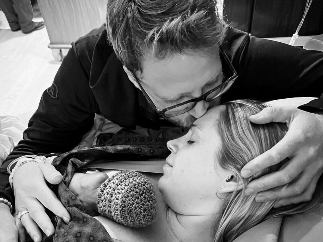 Sarah Herron mourns loss of premature baby boy: ‘He passed away in his dad’s arms’