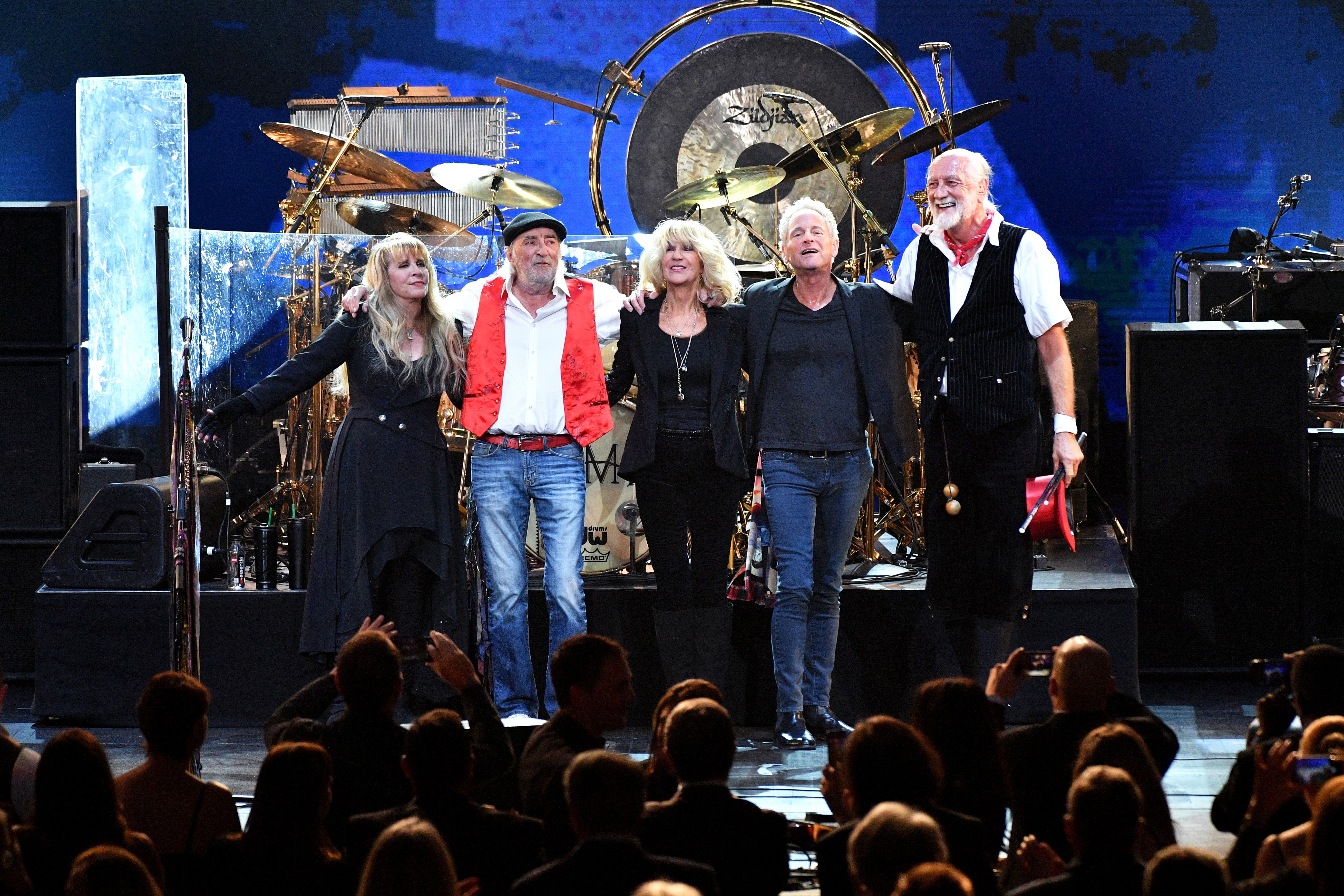 (L-R) Honorees Stevie Nicks, John McVie, Christine McVie, Lindsey Buckingham and Mick Fleetwood of Fleetwood Mac