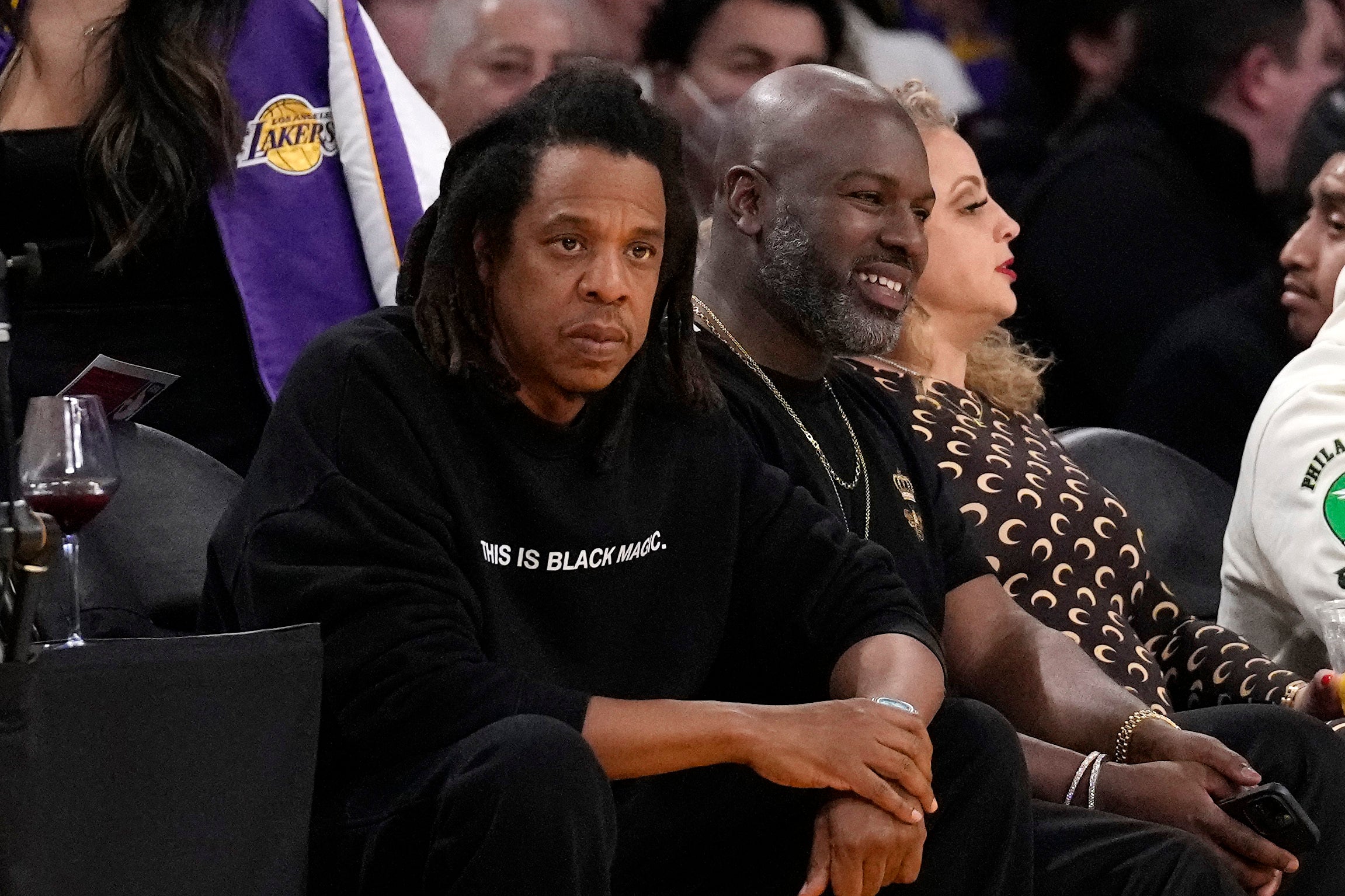 Thunder Lakers Basketball