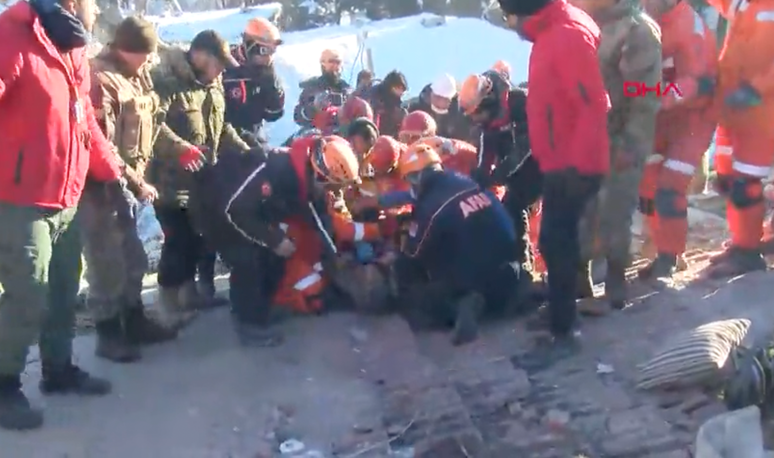 Meral Nakır, 60, being rescued in Malatya, Turkey, 77 hours after the earthquake