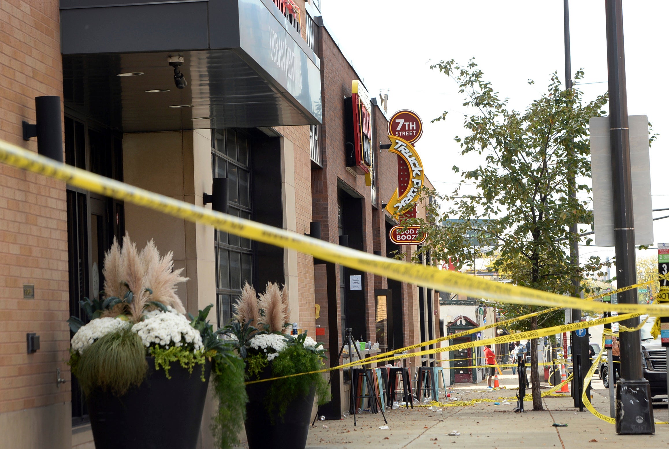 Bar Shooting St Paul