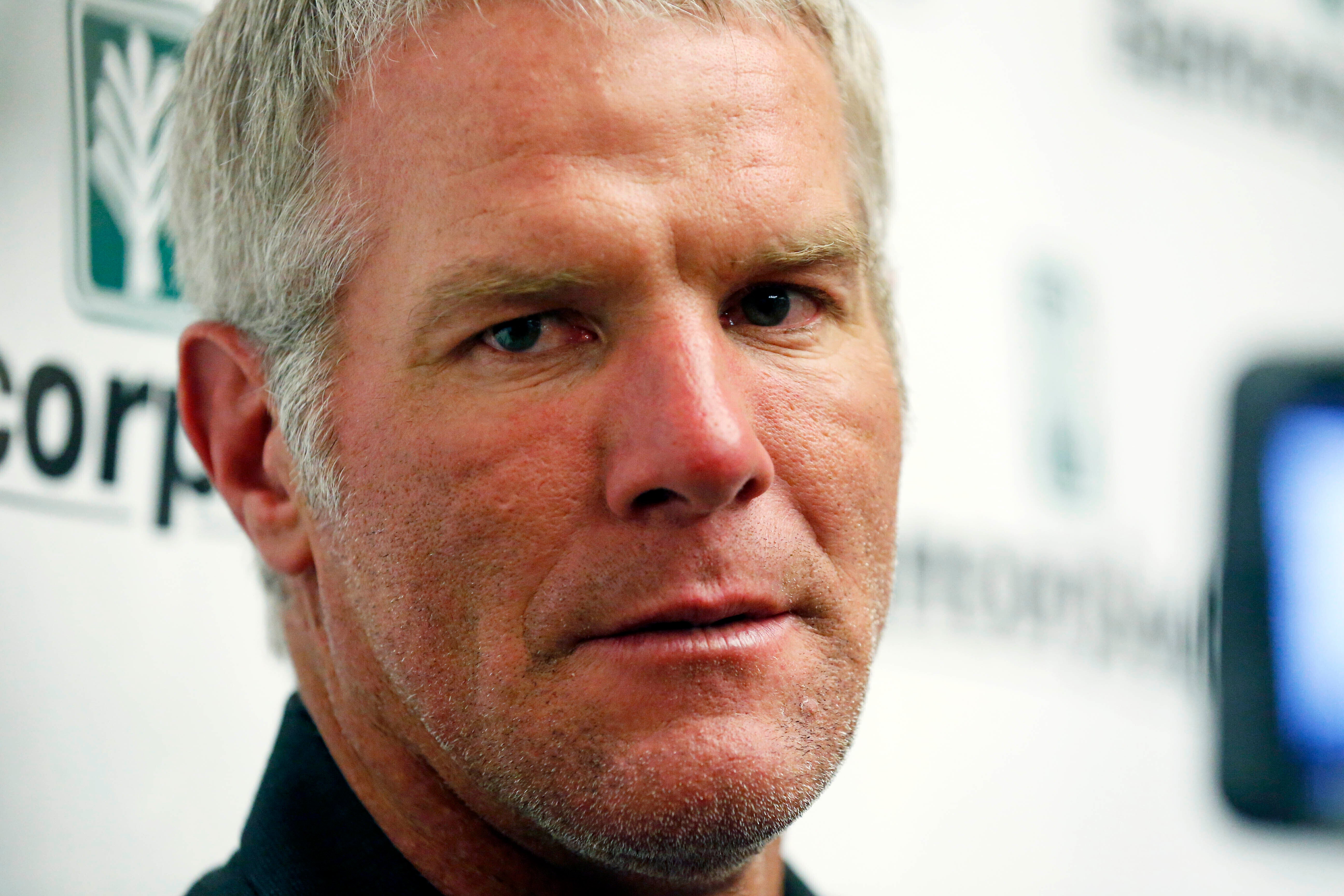 Welfare-Scandal-Mississippi-Favre