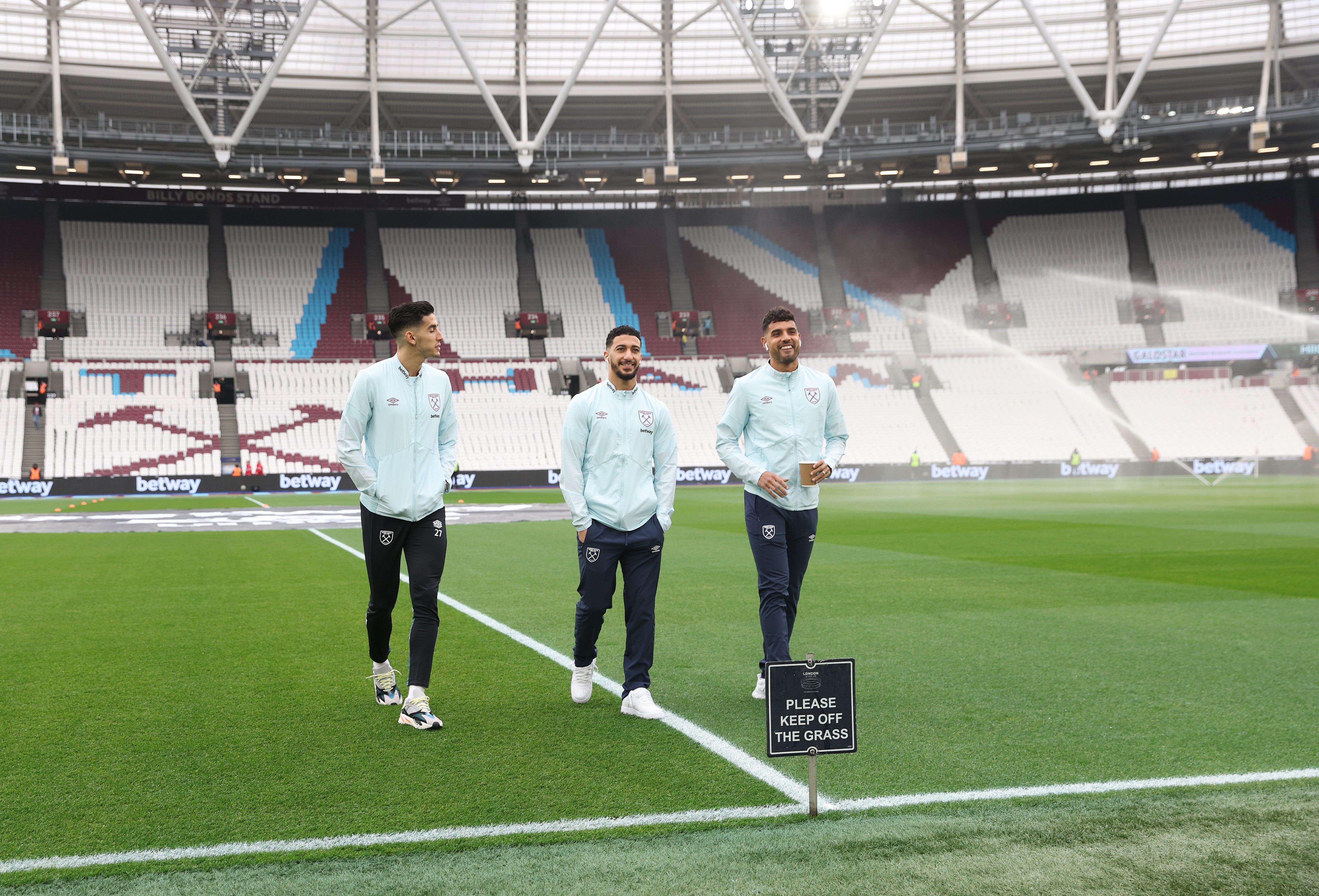 Nayef Aguerd, Said Benrahma and Emerson Palmieri survey the pitch