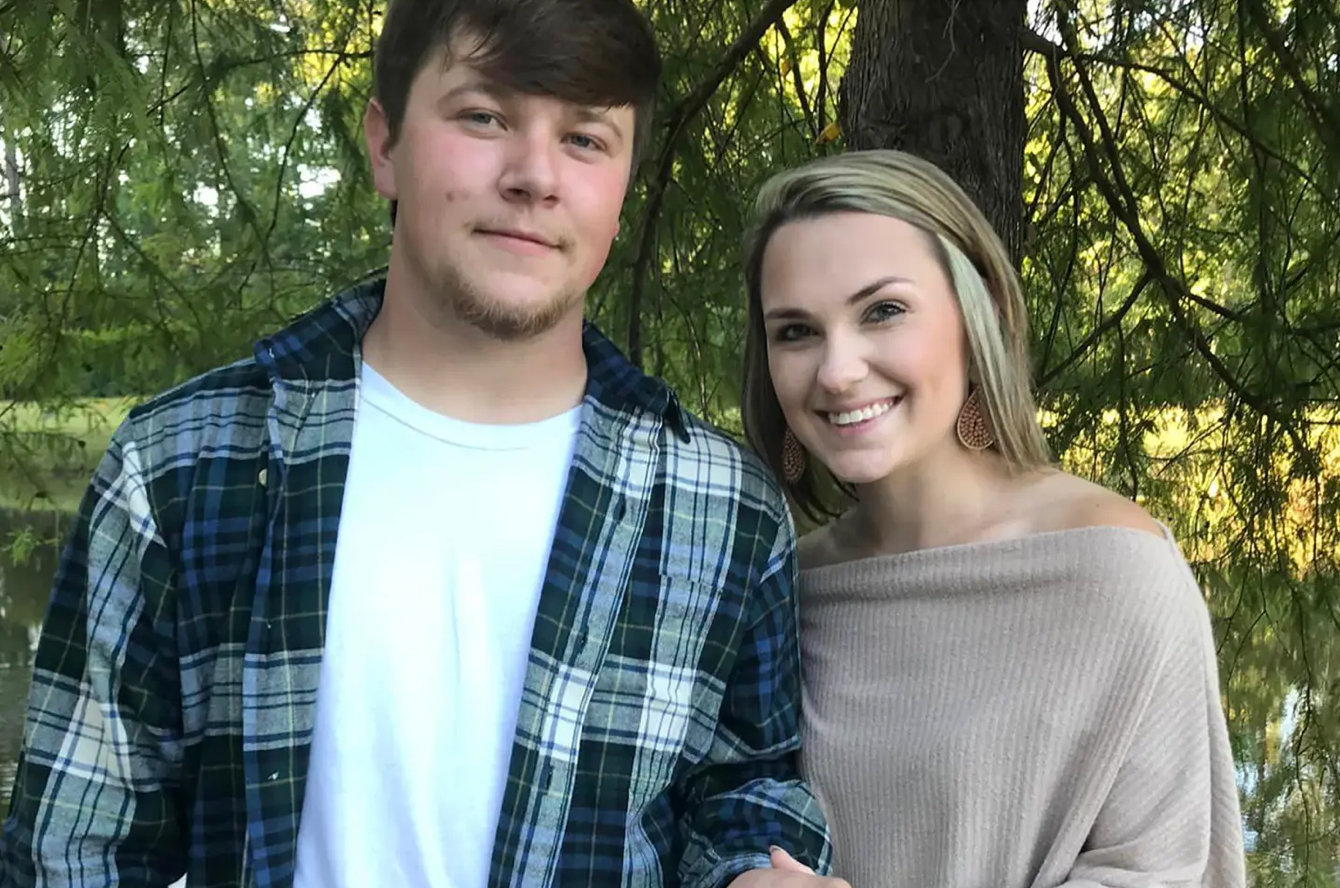 Tyler Doyle, 22, and wife Lakelyn, who is 30 weeks pregnant with their first child