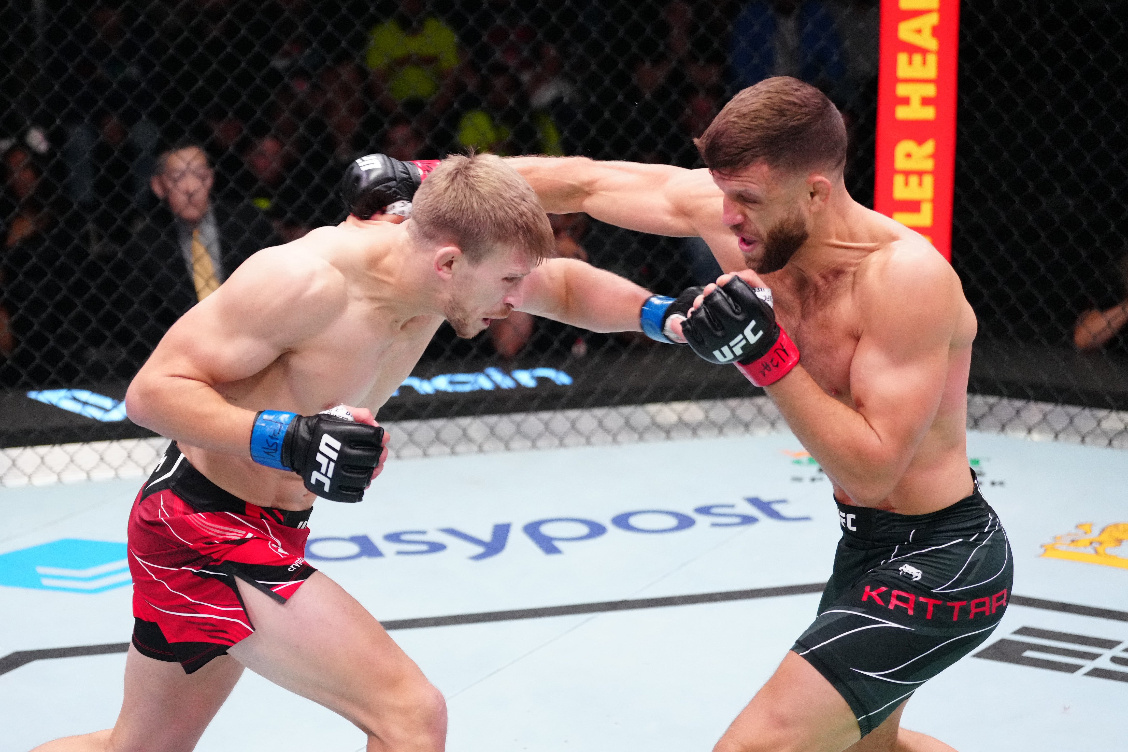 Allen (left) during his last fight, a main-event win over Calvin Kattar in October