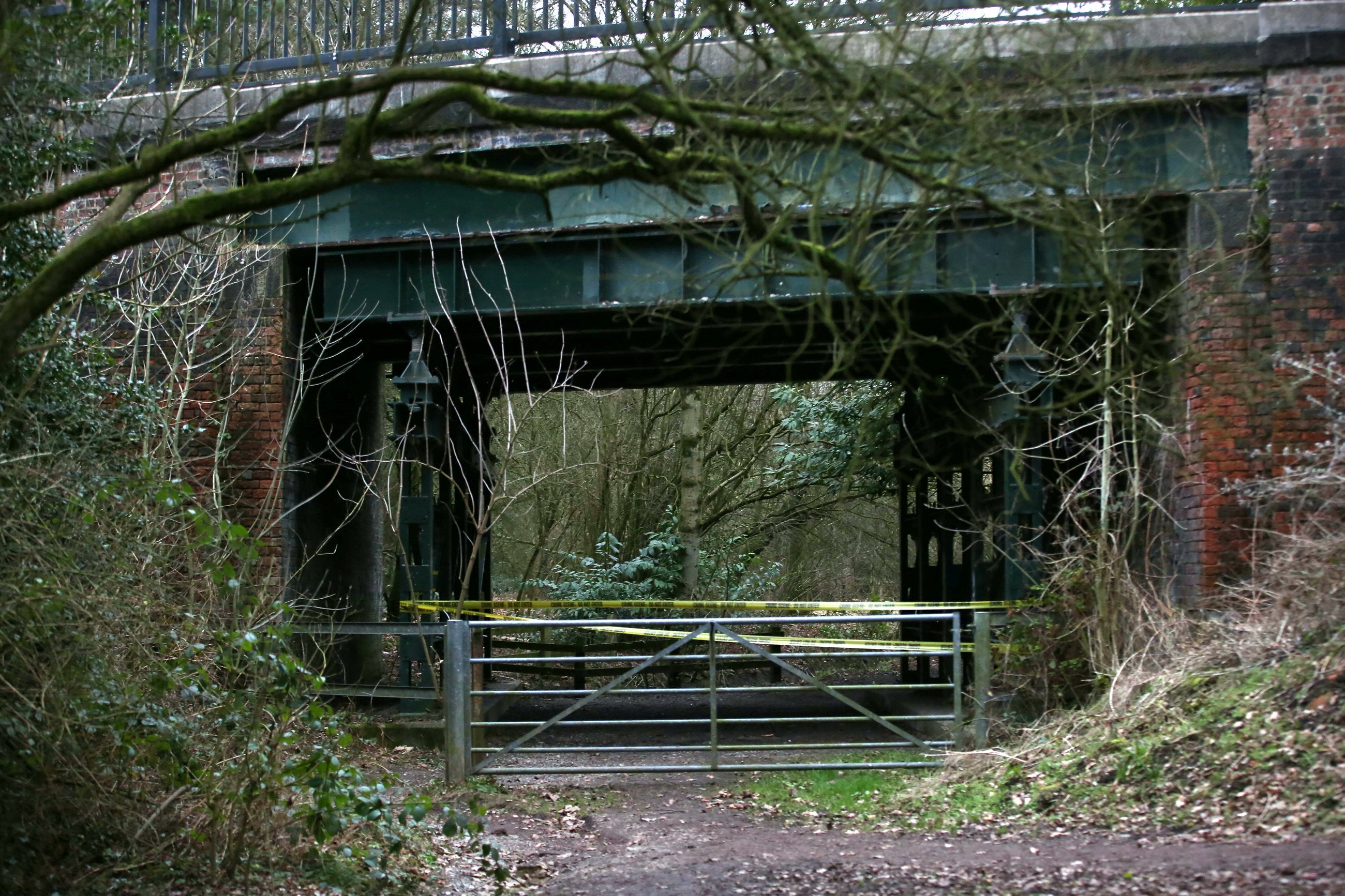 A police cordon in place near site of killing