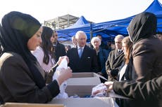 King meets volunteers sending aid to quake-devastated areas of Turkey