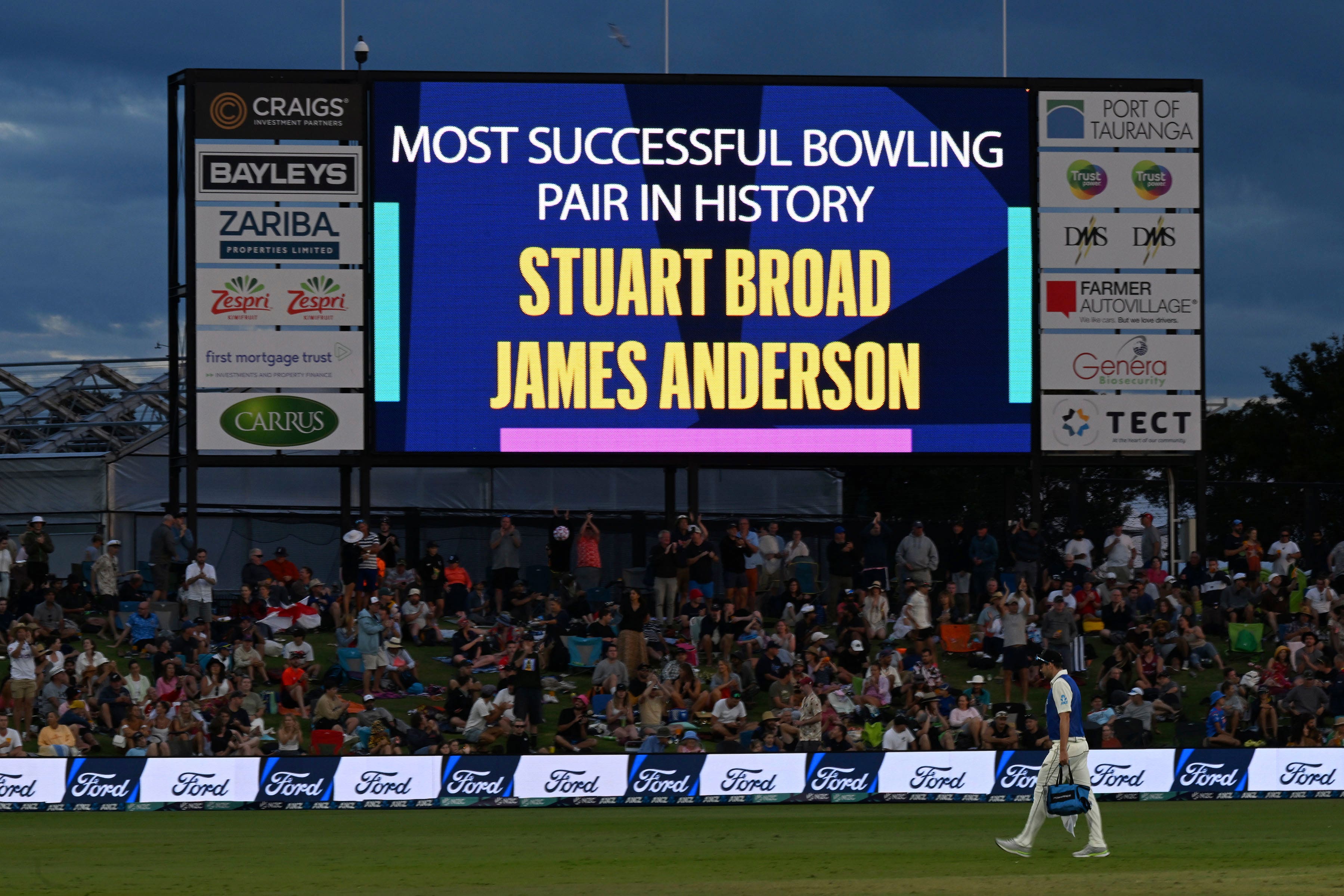 A sign signals an achievement by England’s Stuart Broad and James Anderson (Andrew Cornaga/AP)