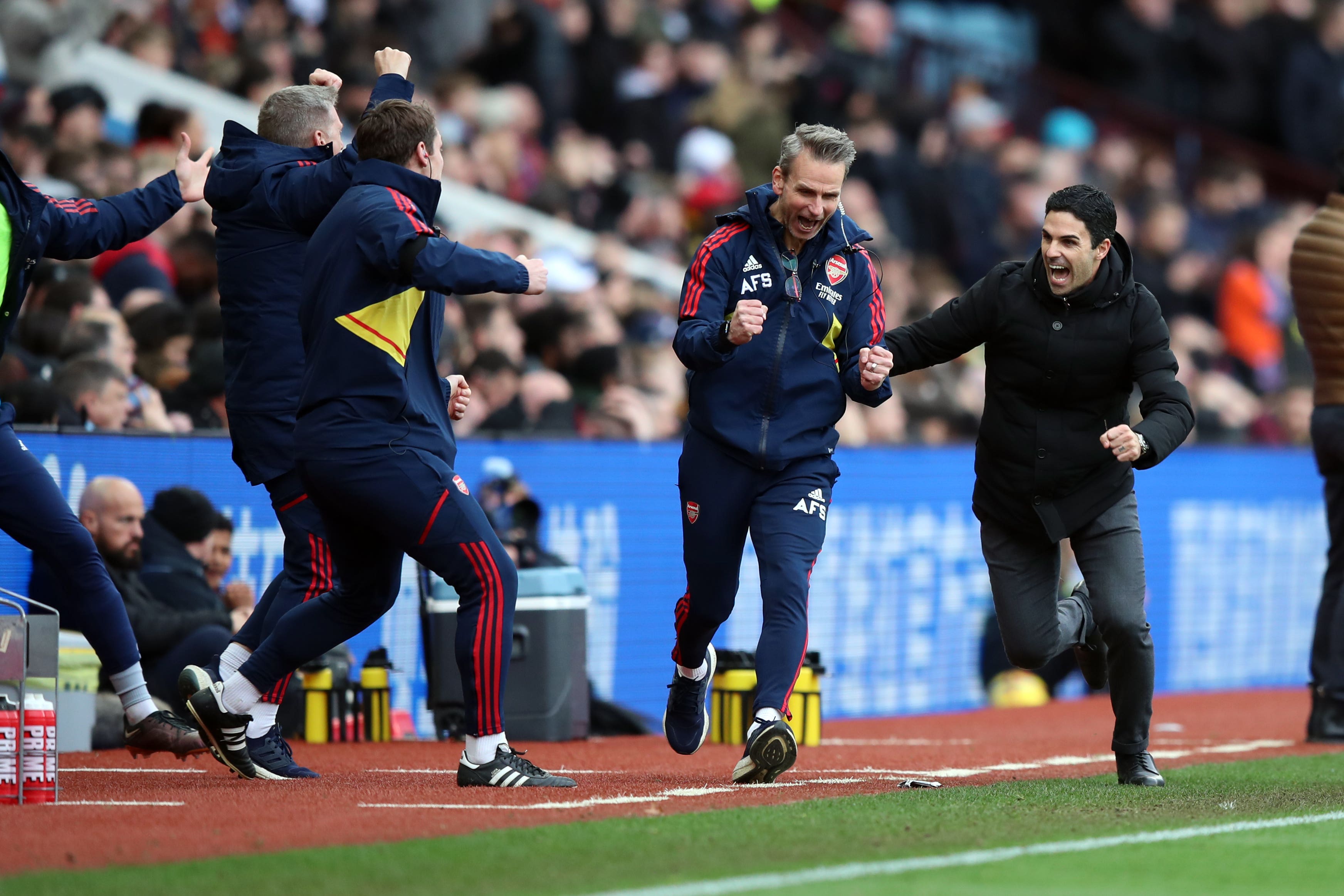 Mikel Arteta celebrates as Arsenal take the lead in stoppage time (Isaac Parkin/PA)