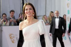 Princess Kate keeps tradition alive with dramatic black opera gloves at Baftas
