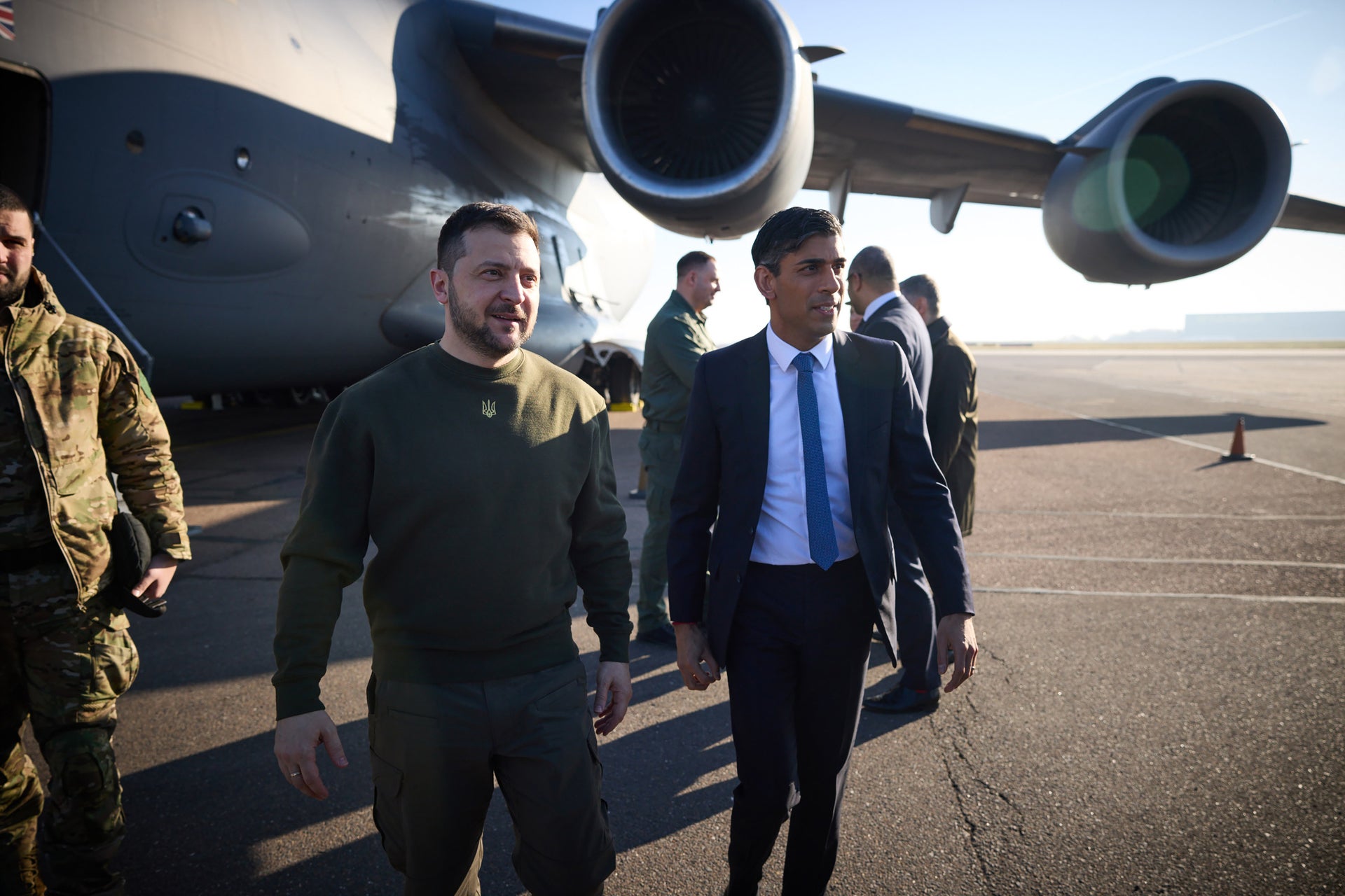 Prime Minister Rishi Sunak welcomes Ukrainian President Volodymyr Zelensky at Stanstead Airport