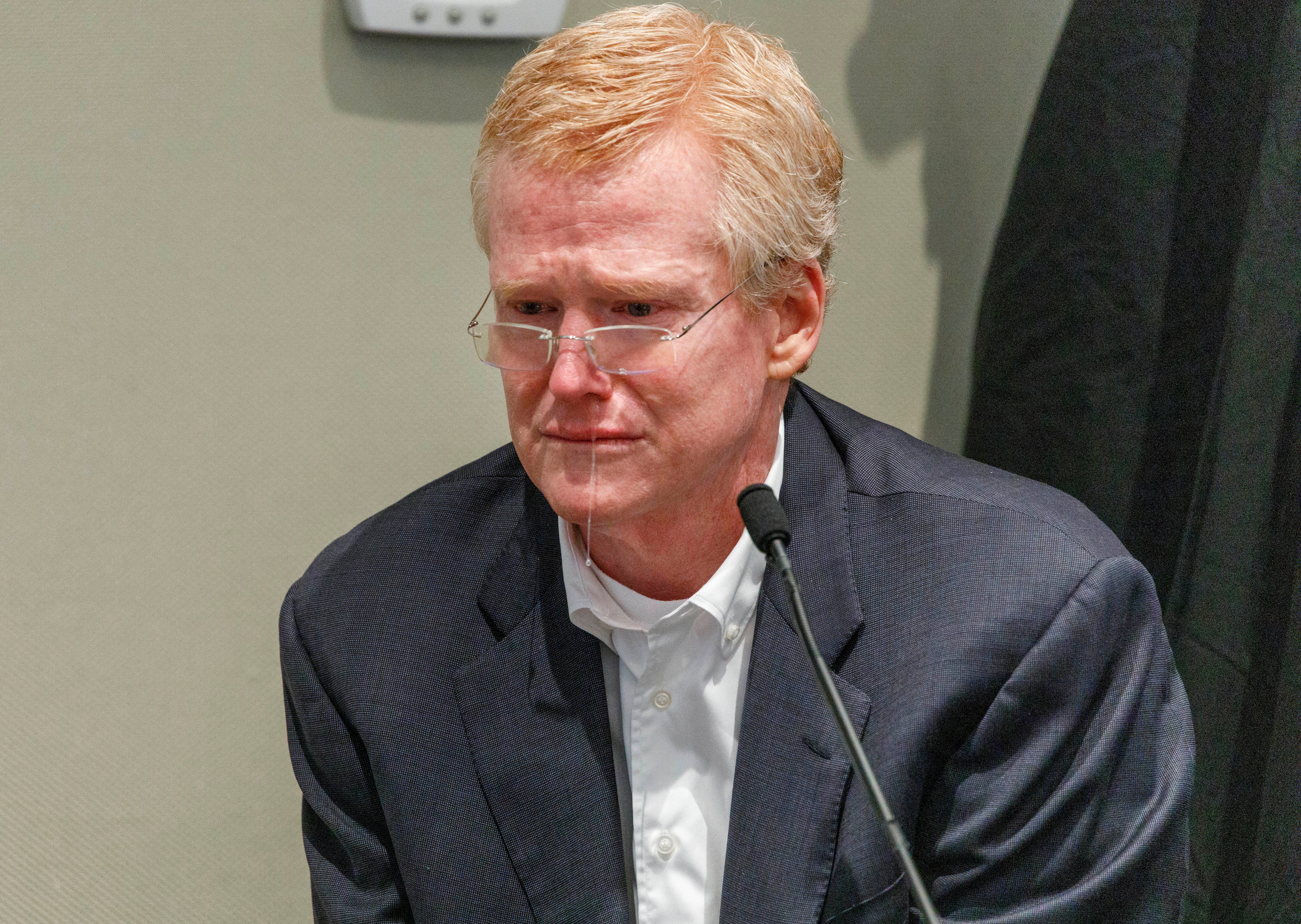 Alex Murdaugh gives testimony during his murder trial at the Colleton County Courthouse in Walterboro, S.C.