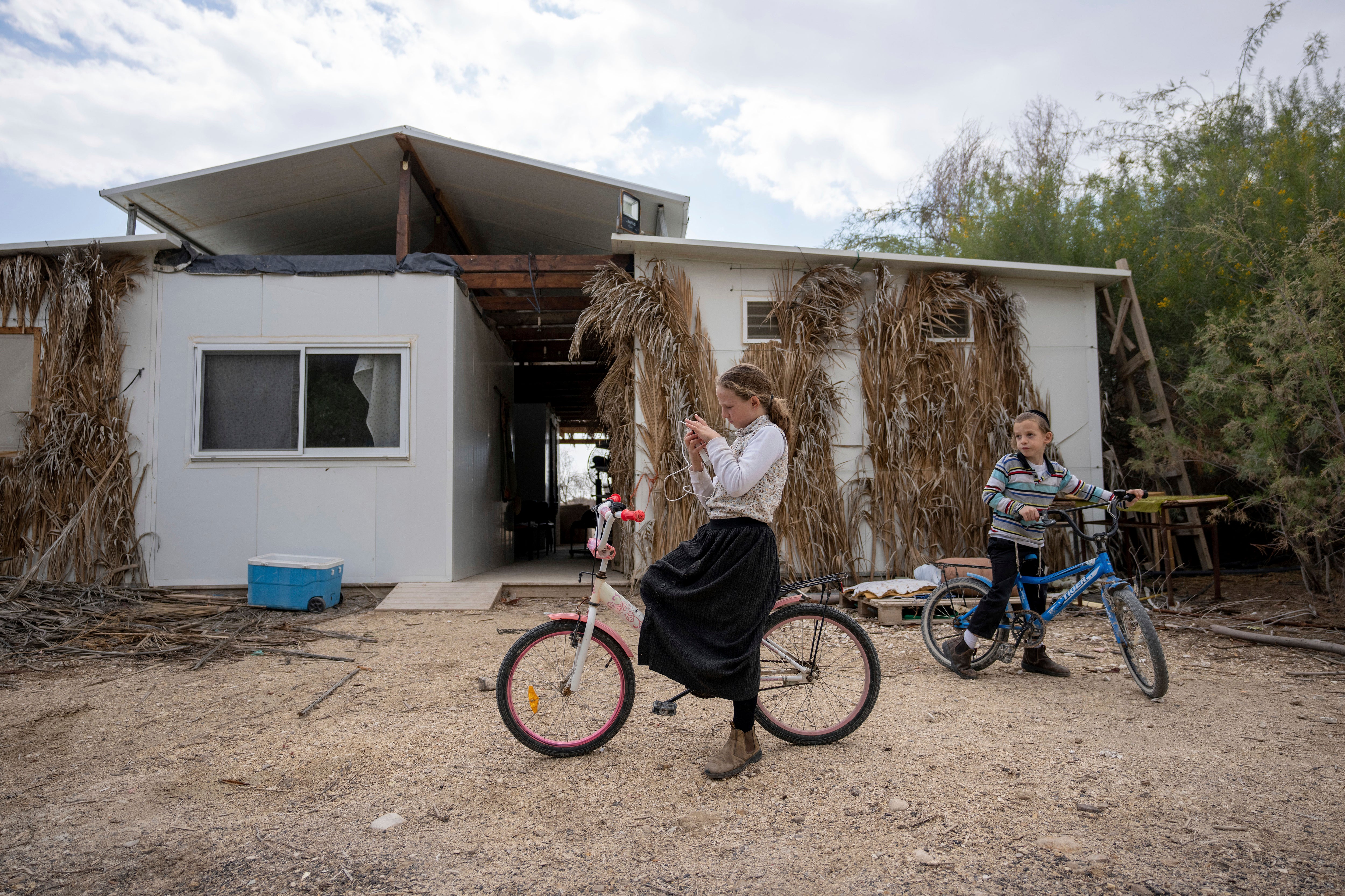 Israel Legalizing Outposts