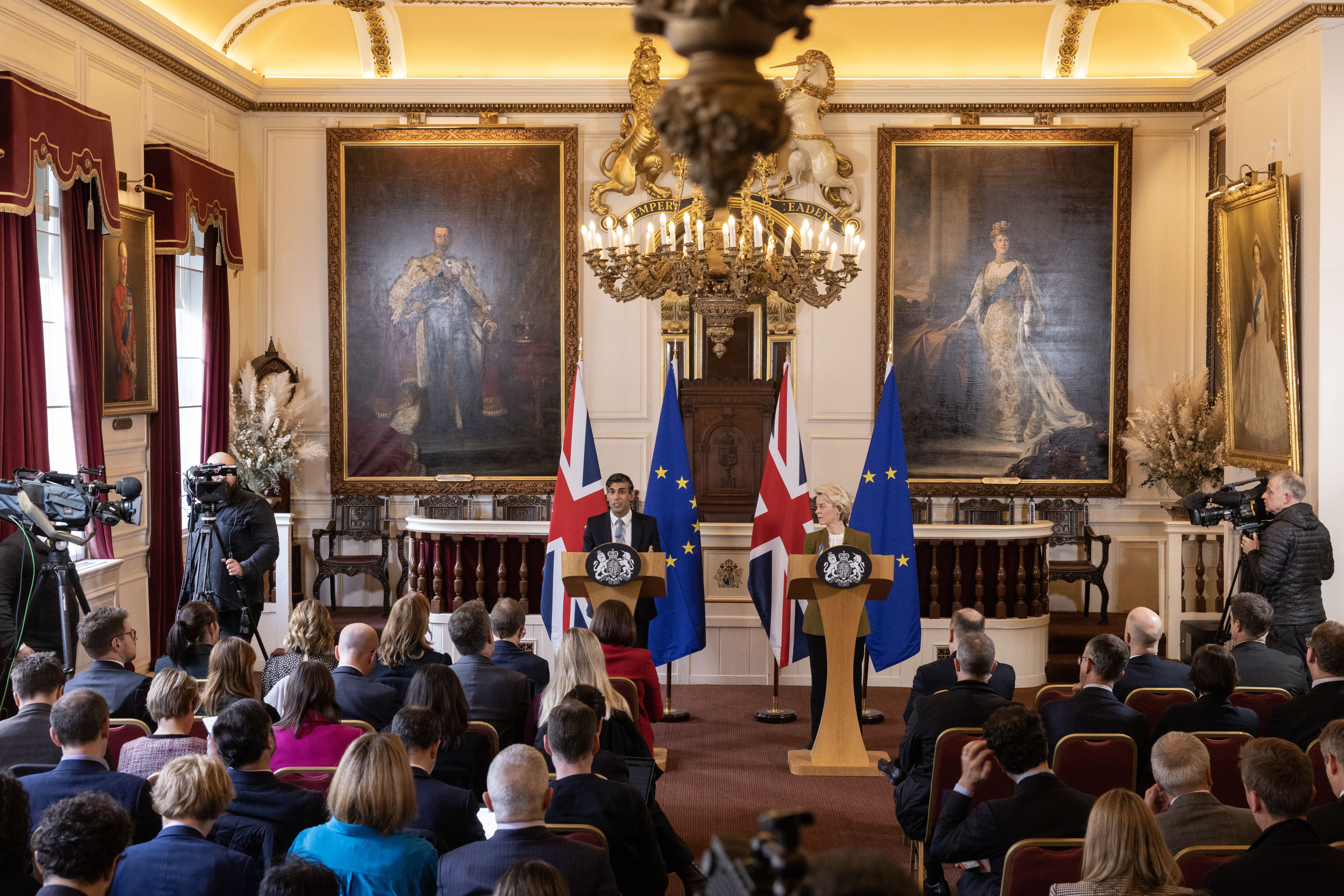 Prime Minister Rishi Sunak and European Commission president Ursula von der Leyen during a press conference at the Guildhall in Windsor