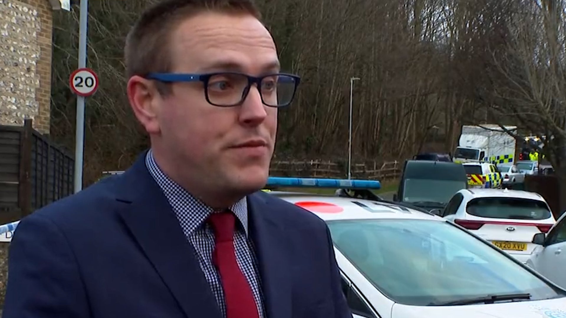 Police warn of increasing risk to newborn after Constance Marten and boyfriend found without infant