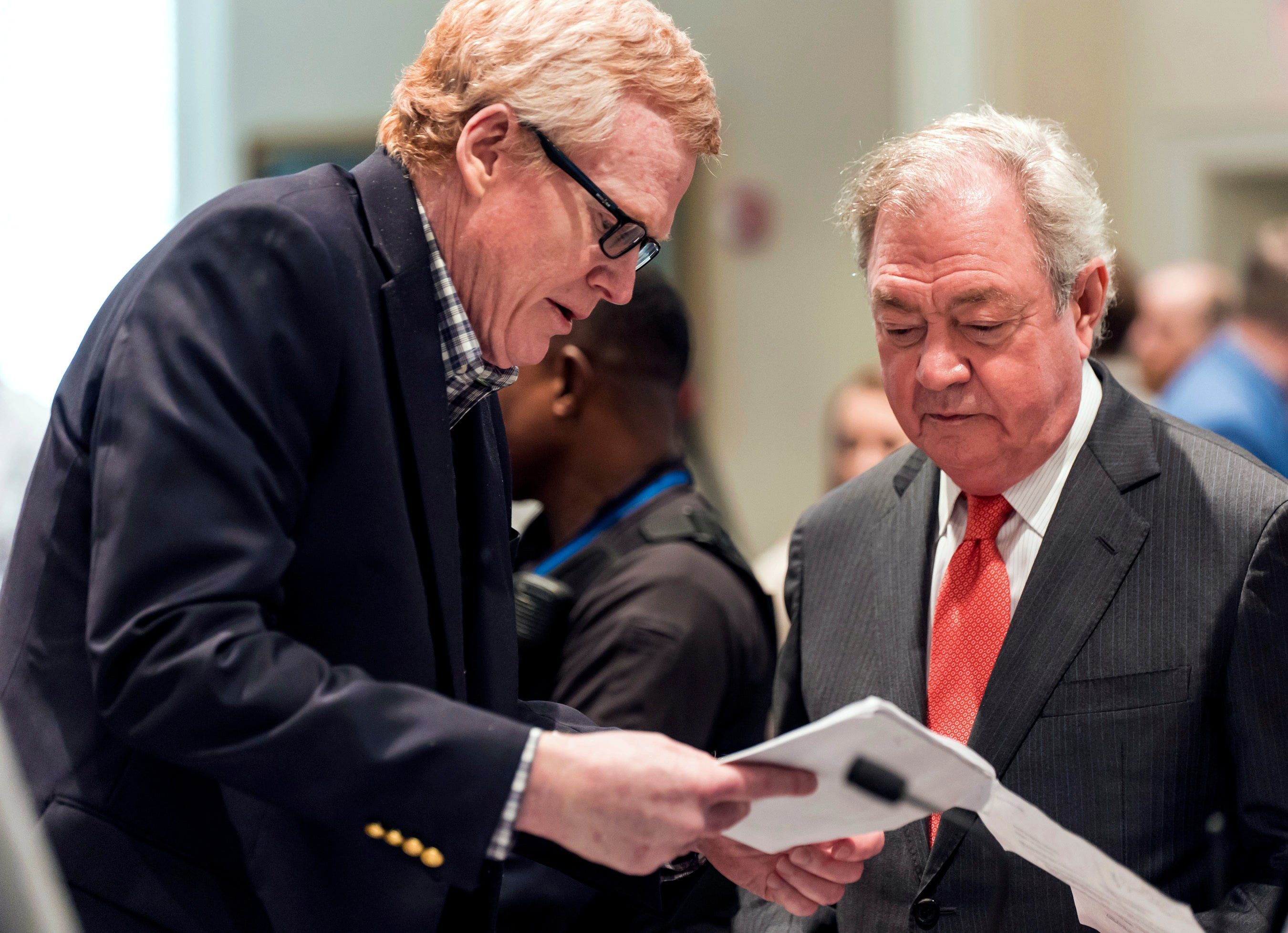 Alex Murdaugh and attorney Dick Harpootlian in court at his trial